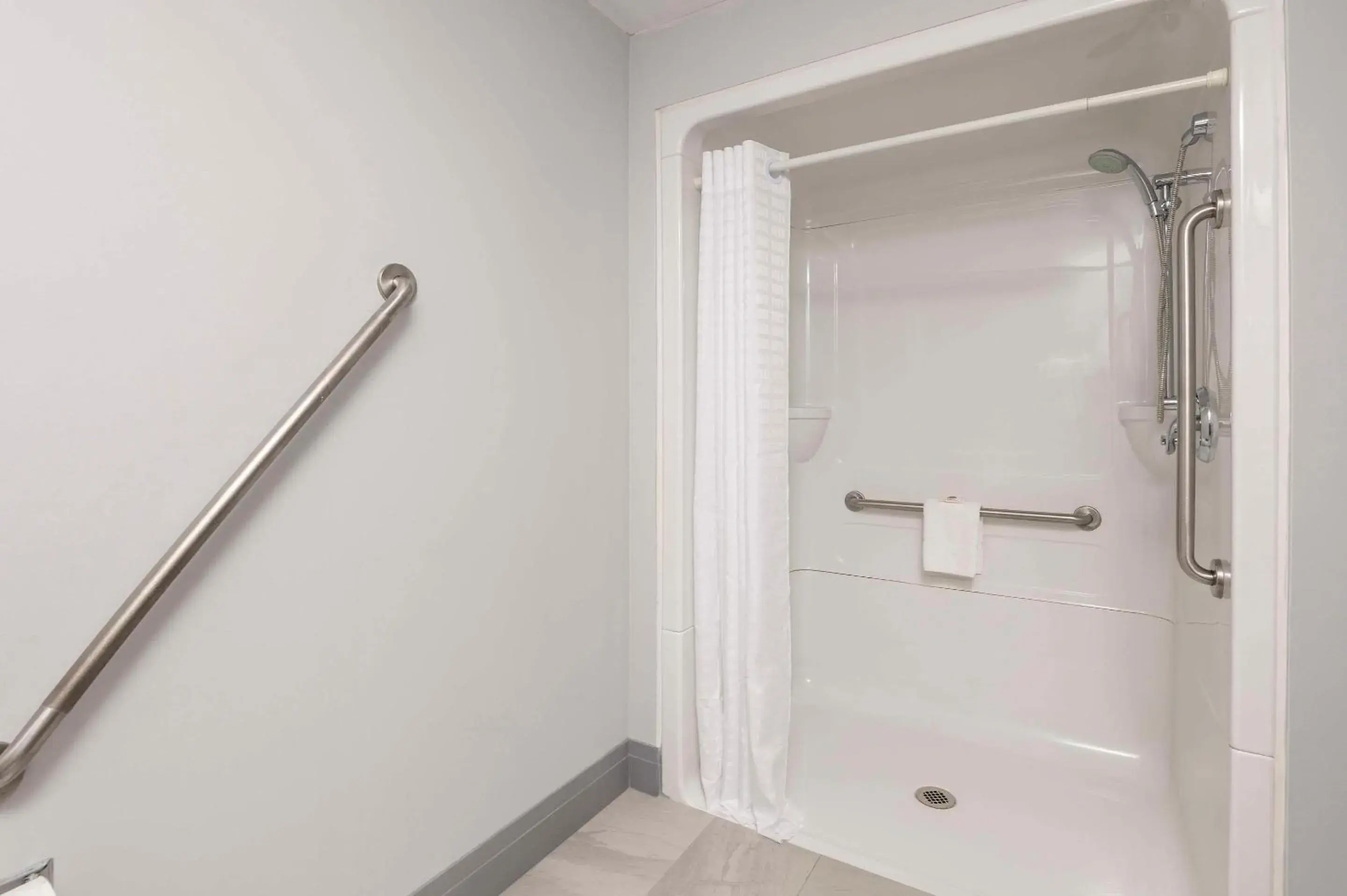 Bedroom in Comfort Hotel Bedroom in Comfort Hotel