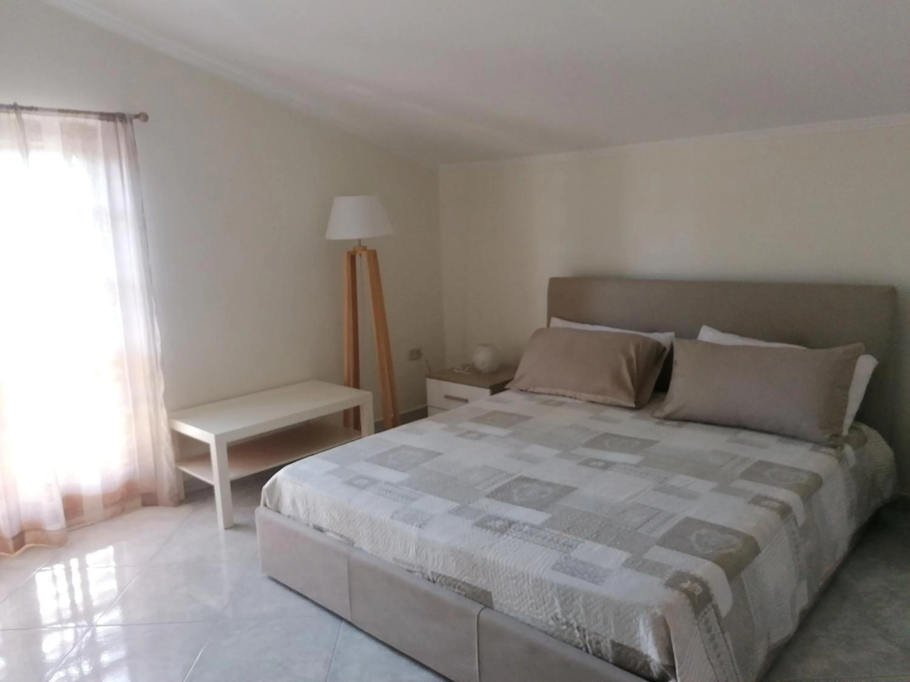 Bed in Rara Domus B&B