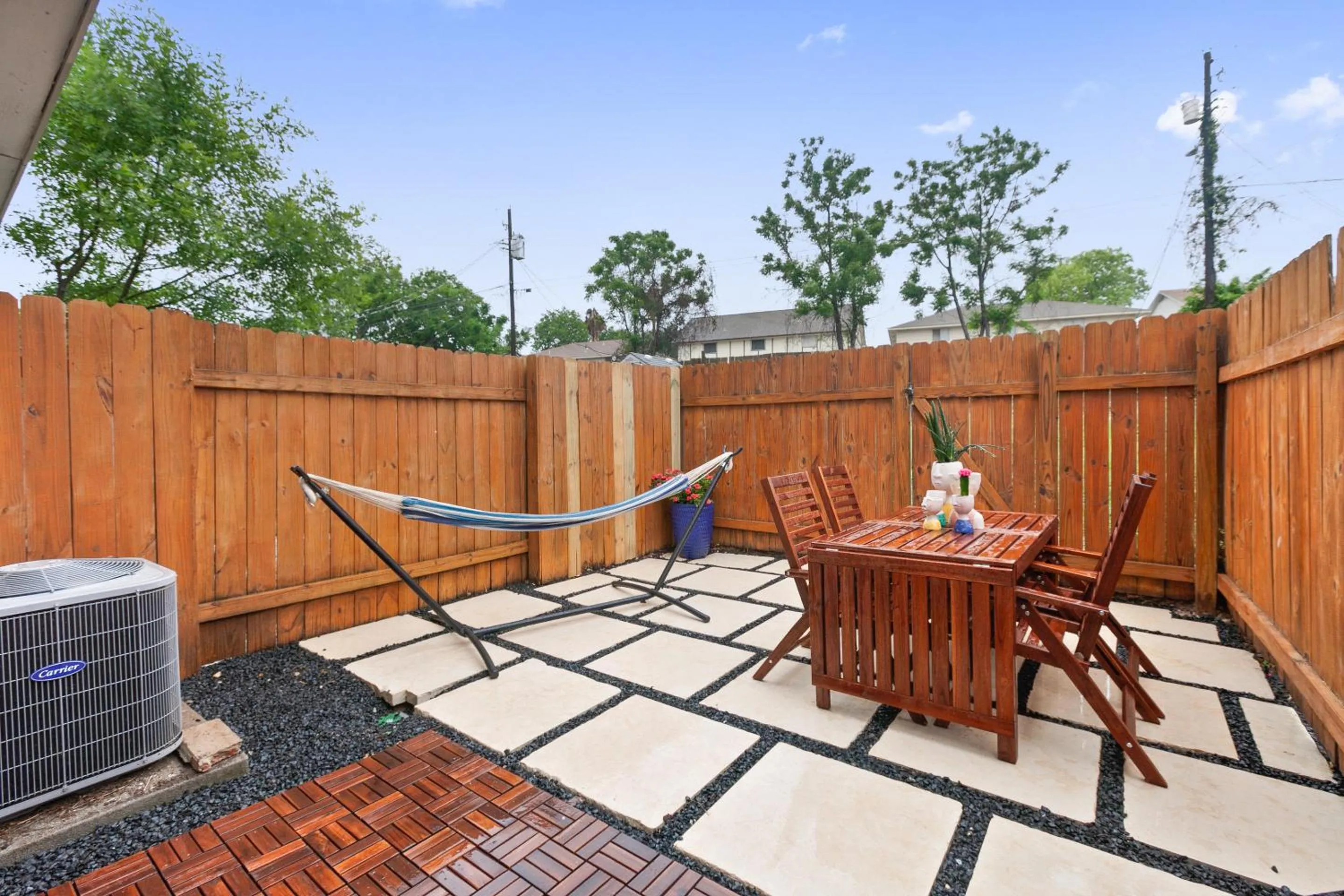 Patio in Contemporary Couples Getaway Near Austin Favorites - Loft 21