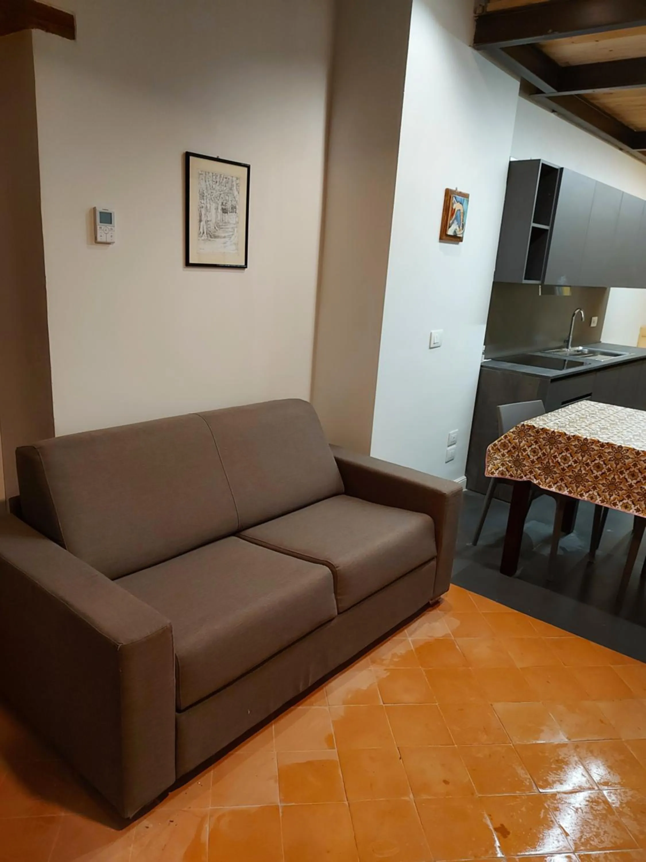 Dining area in Celeste Costiera