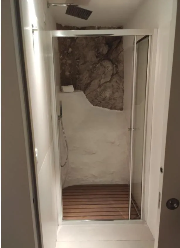 Bathroom in Celeste Costiera