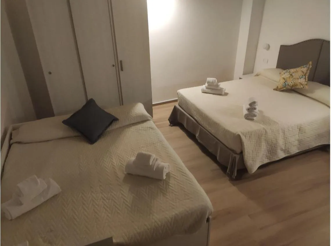 Bedroom, Bed in Celeste Costiera