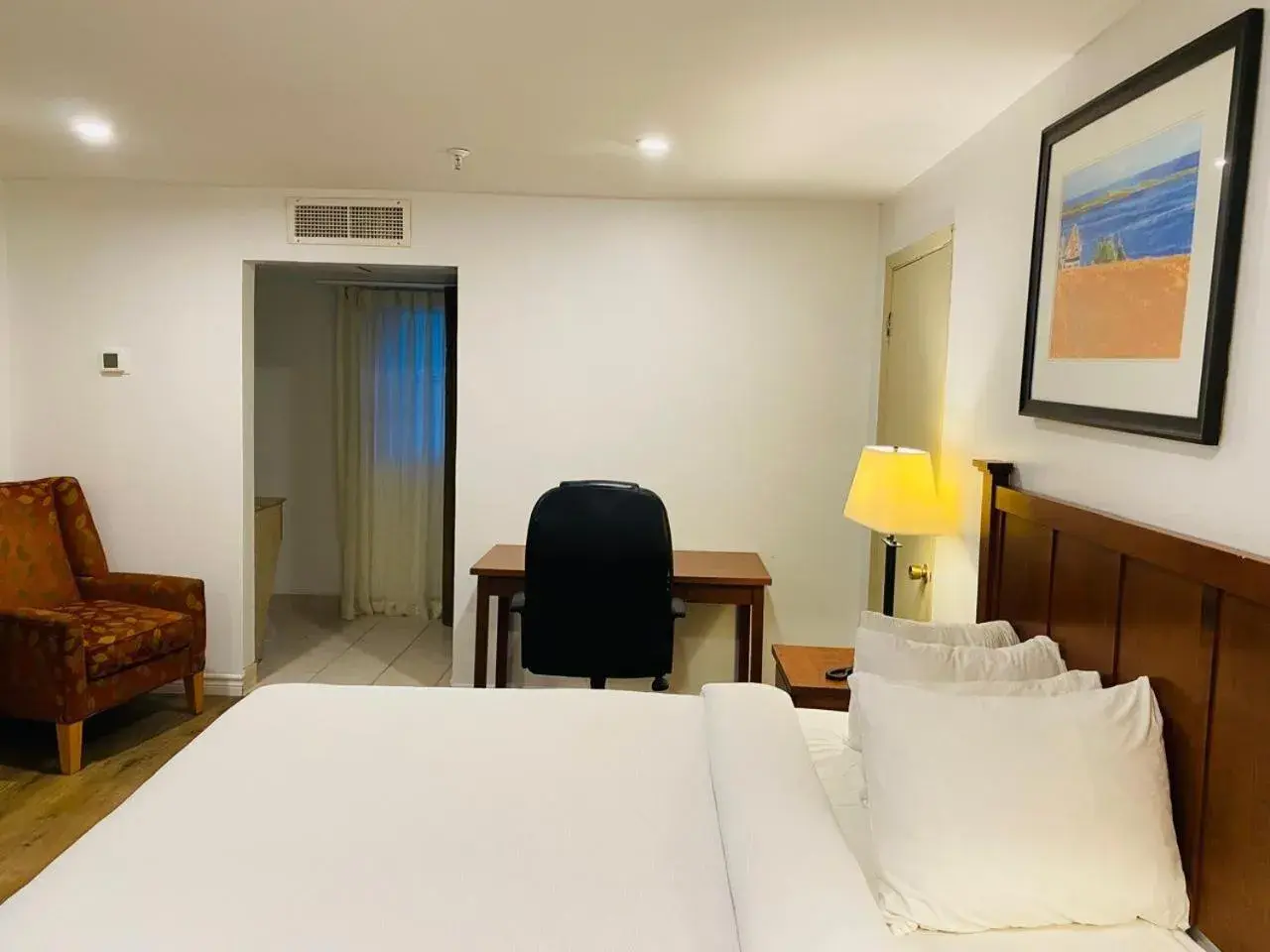 Bed in Charlottetown Inn & Conference Centre Bed in Charlottetown Inn & Conference Centre