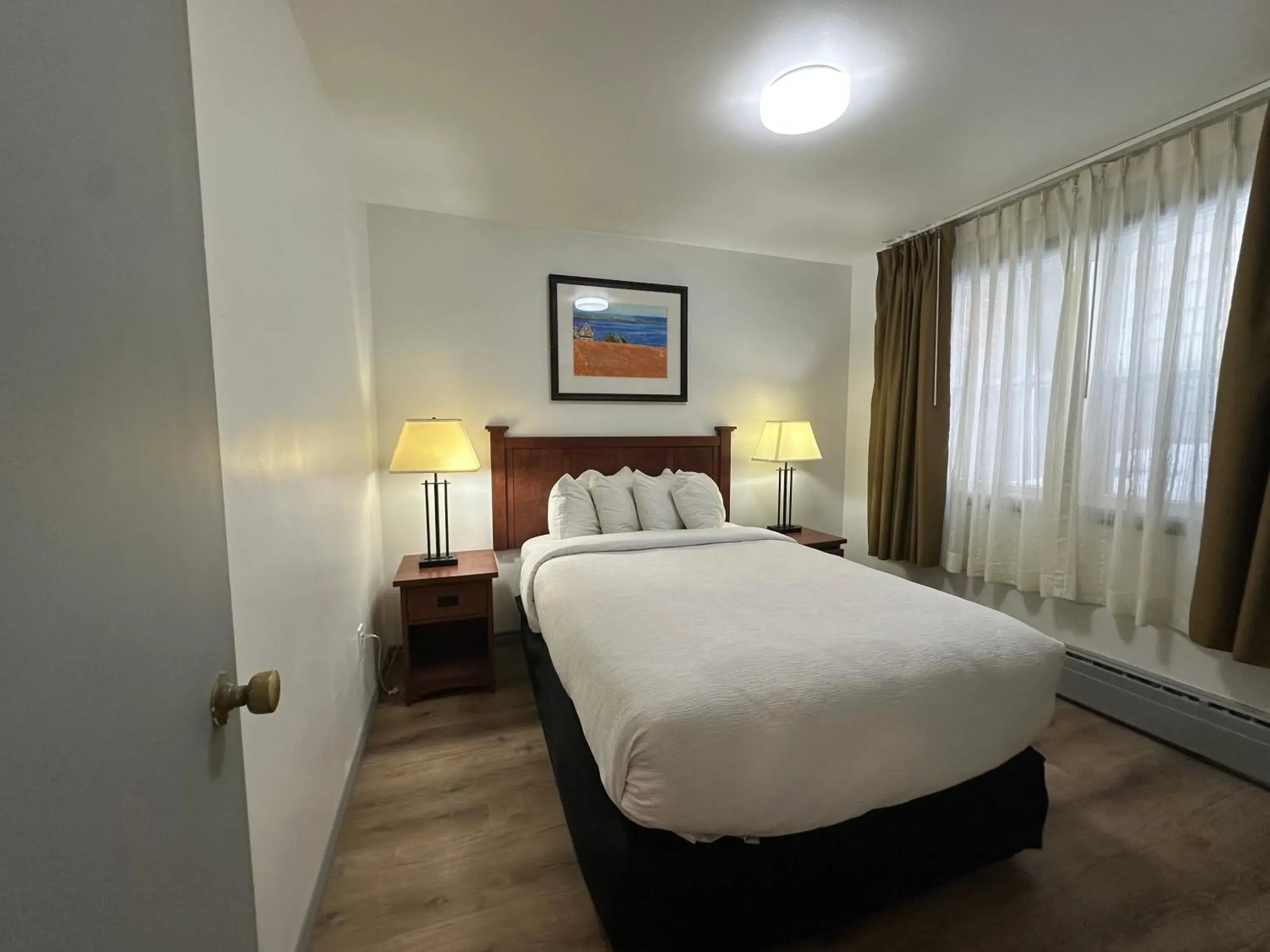 Bed in Charlottetown Inn & Conference Centre Bed in Charlottetown Inn & Conference Centre