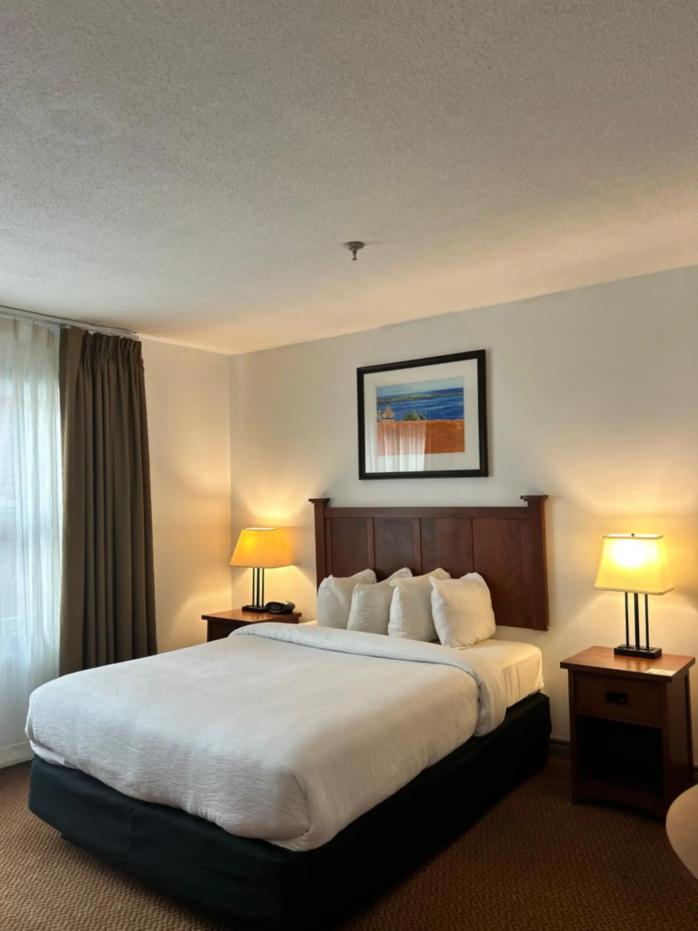 Bed in Charlottetown Inn & Conference Centre Bed in Charlottetown Inn & Conference Centre