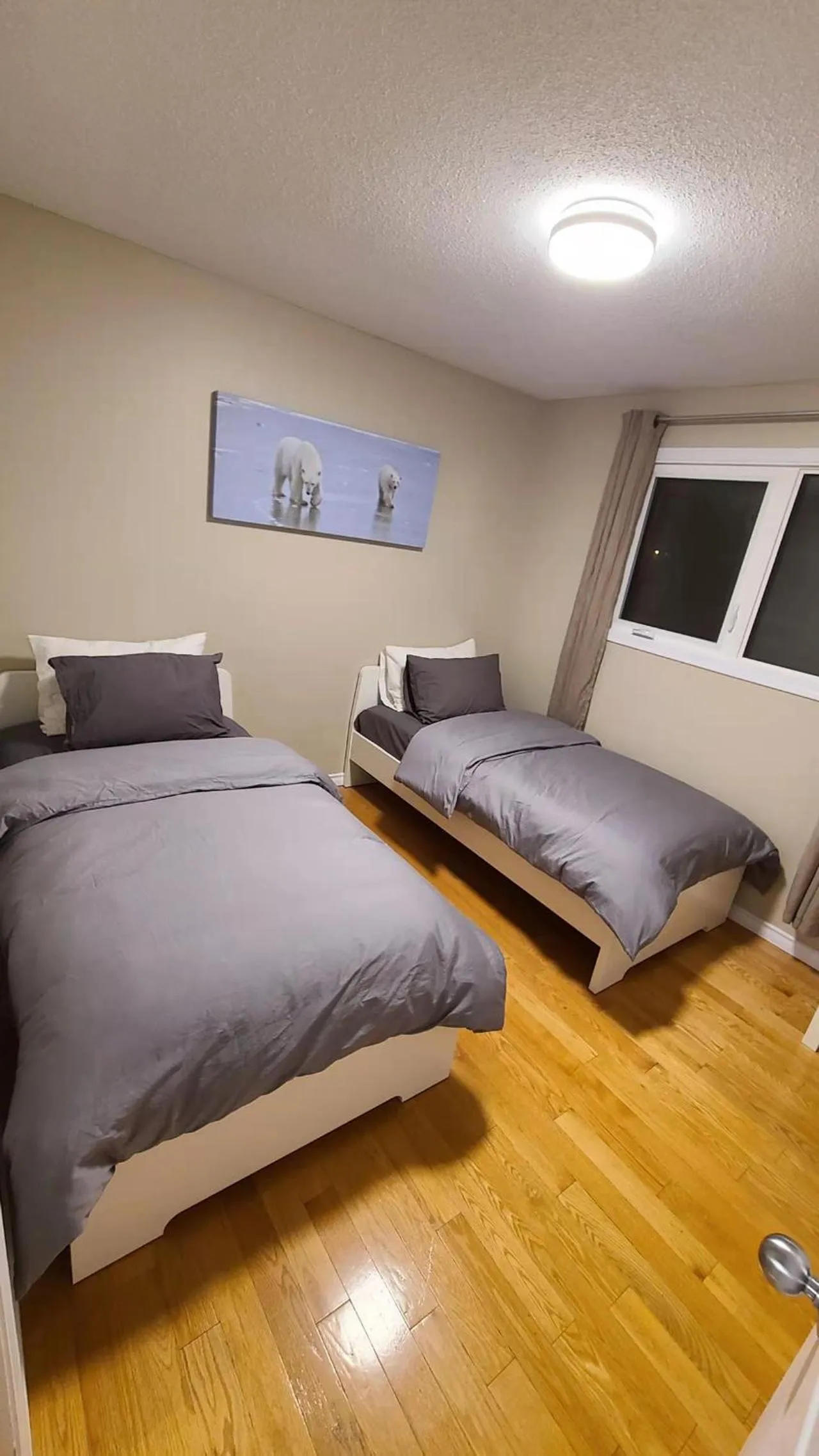 Bedroom, Bed in YK Aurora