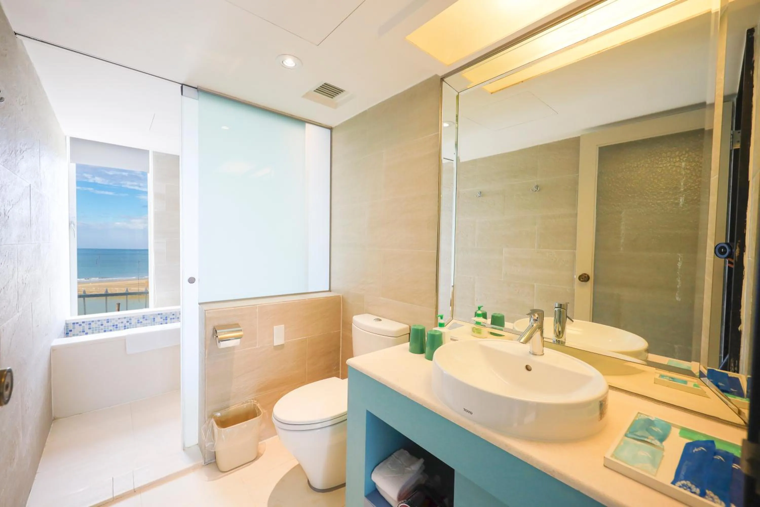 Bathroom in Kenting Long Beach Hotel