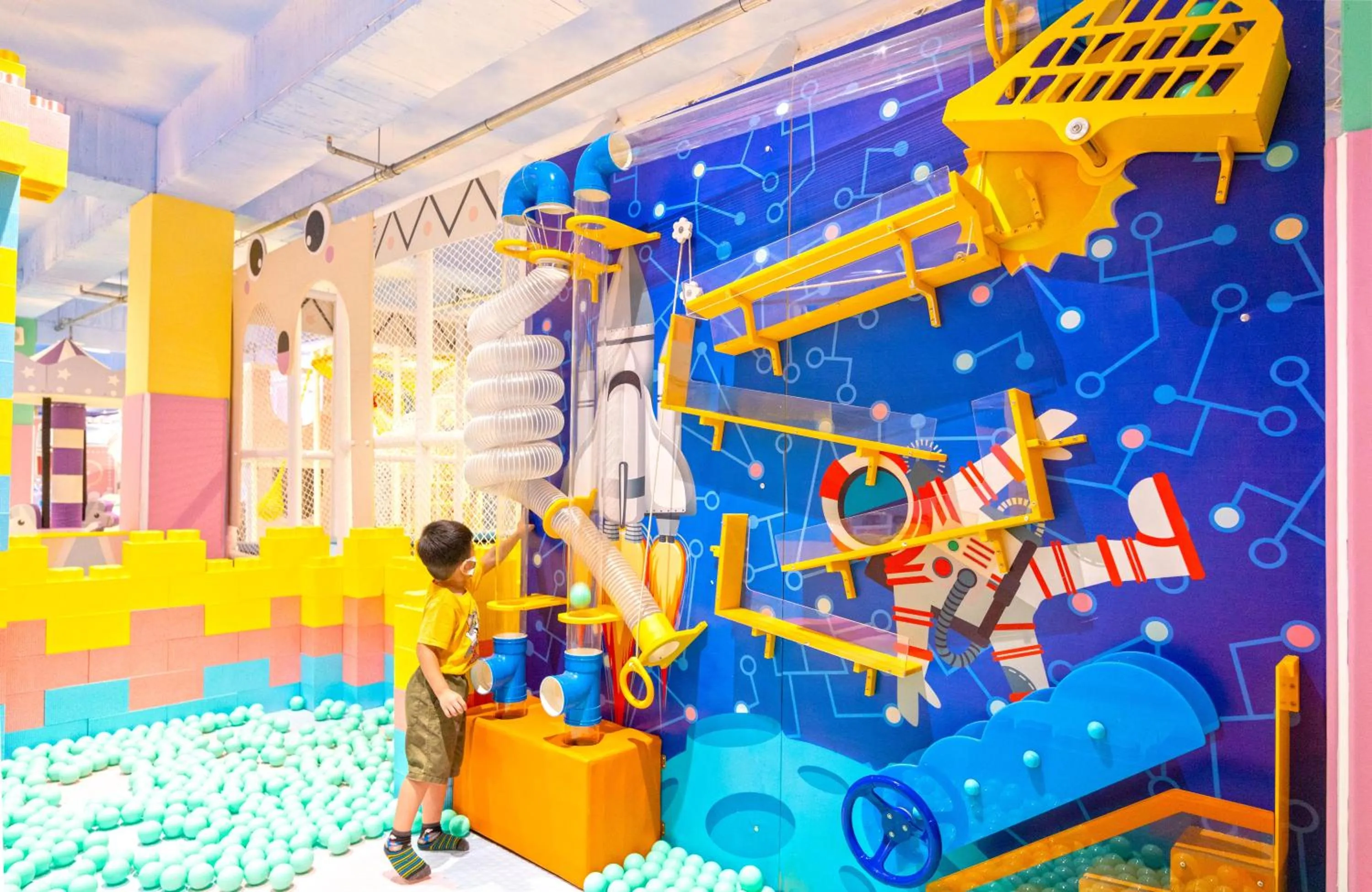 Children play ground in Kenting Long Beach Hotel