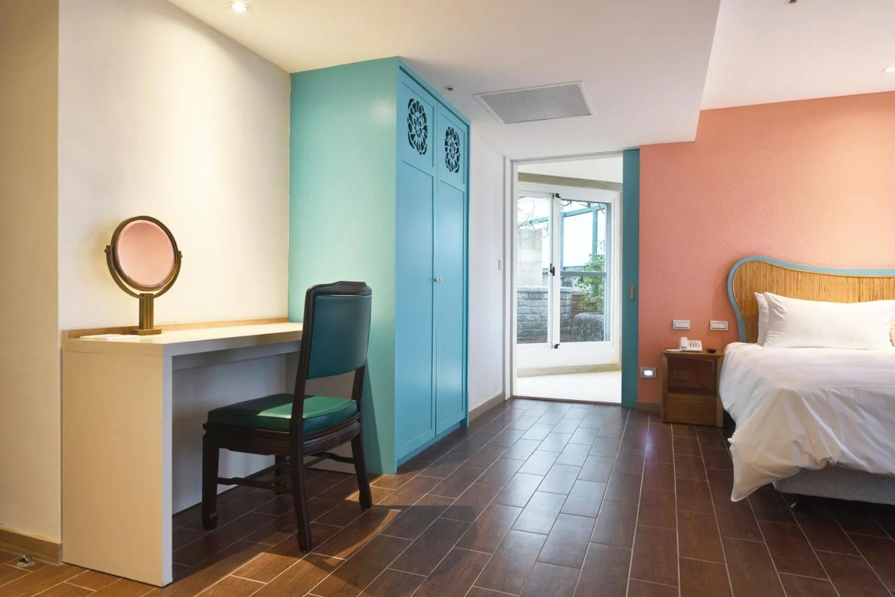 Photo of the whole room, Bed in Kenting Long Beach Hotel