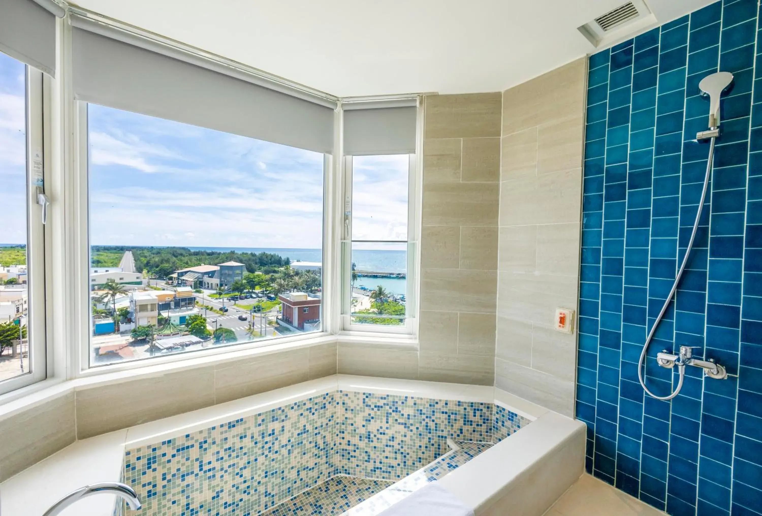 Bathroom in Kenting Long Beach Hotel Bathroom in Kenting Long Beach Hotel