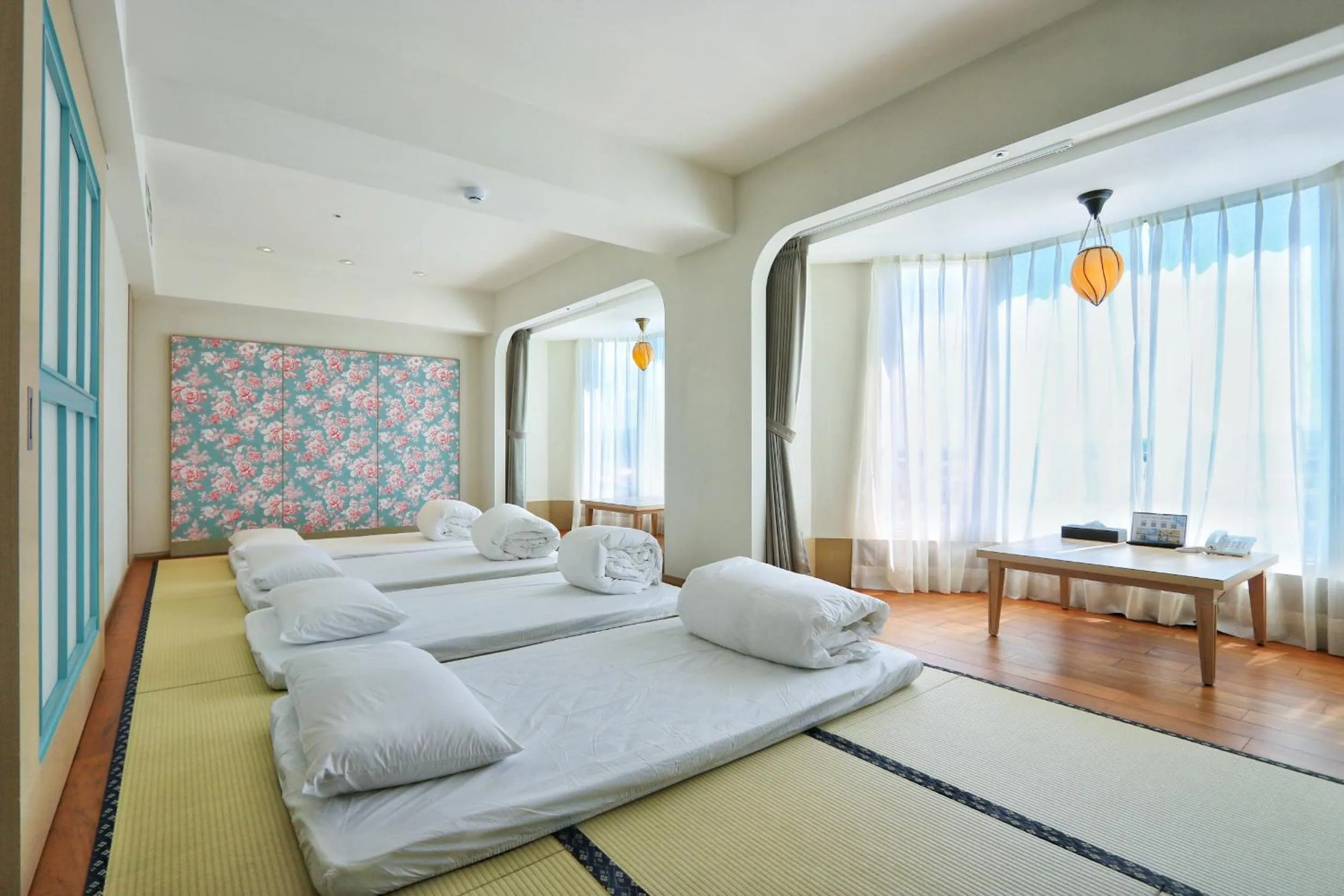 Photo of the whole room, Bed in Kenting Long Beach Hotel