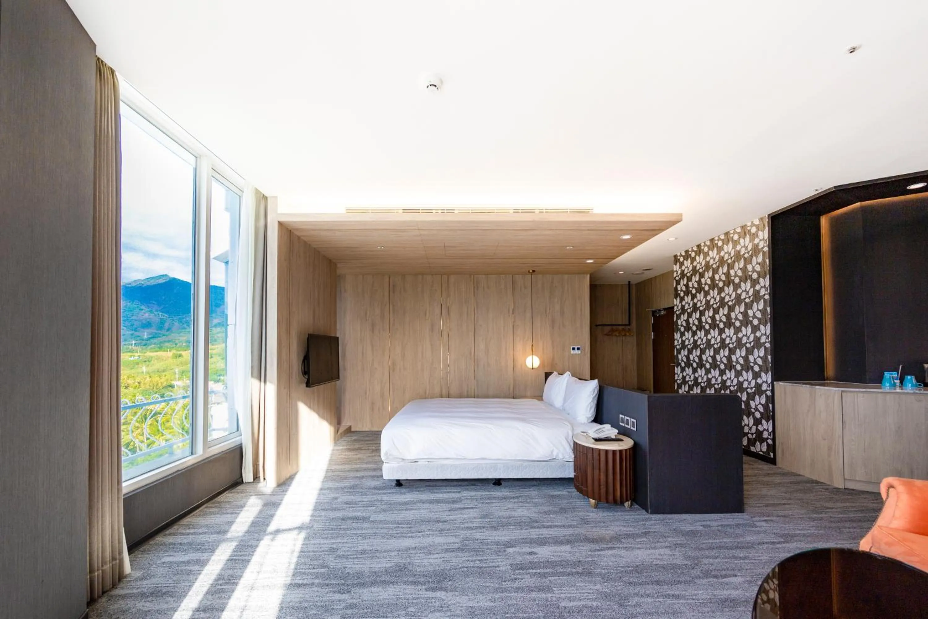 Photo of the whole room, Bed in Kenting Long Beach Hotel