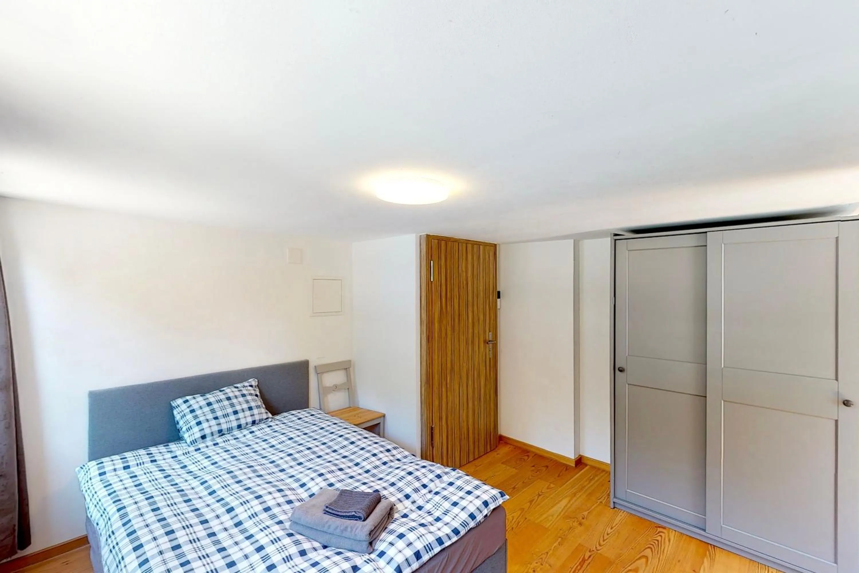 Photo of the whole room, Bed in Rössli Self Check in 24-7 Free Parking