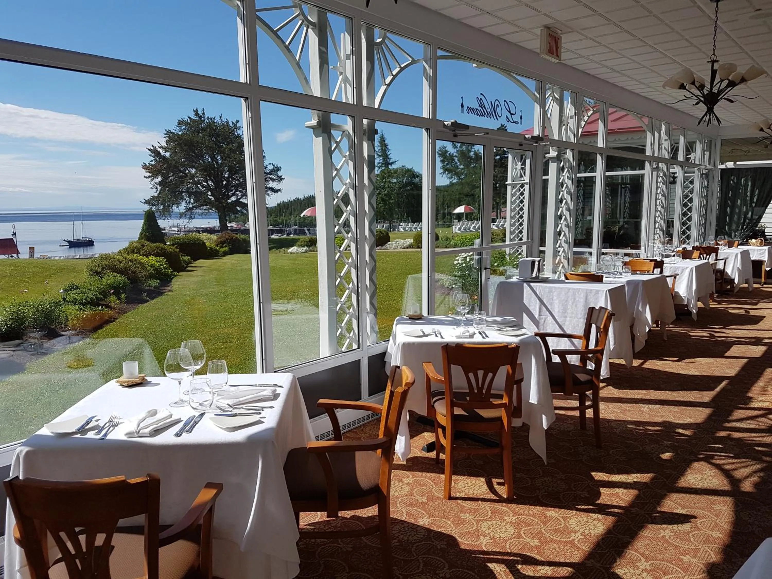 Restaurant/places to eat in Hotel Tadoussac