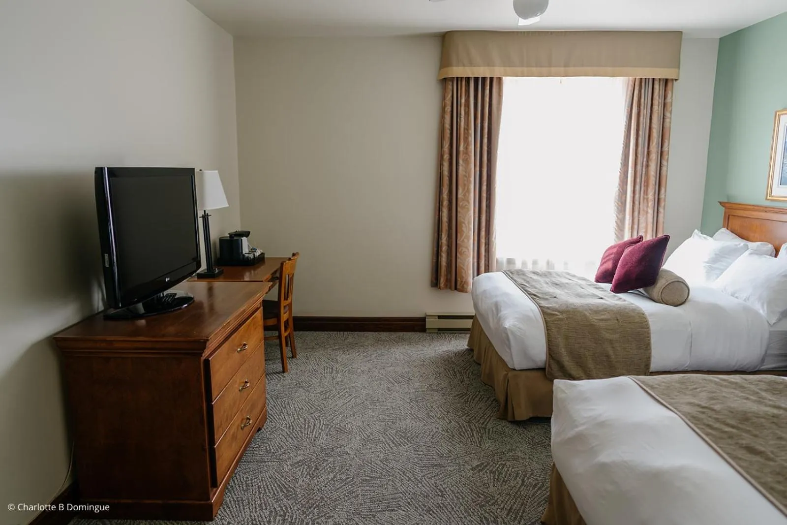 Bedroom, Bed in Hotel Tadoussac