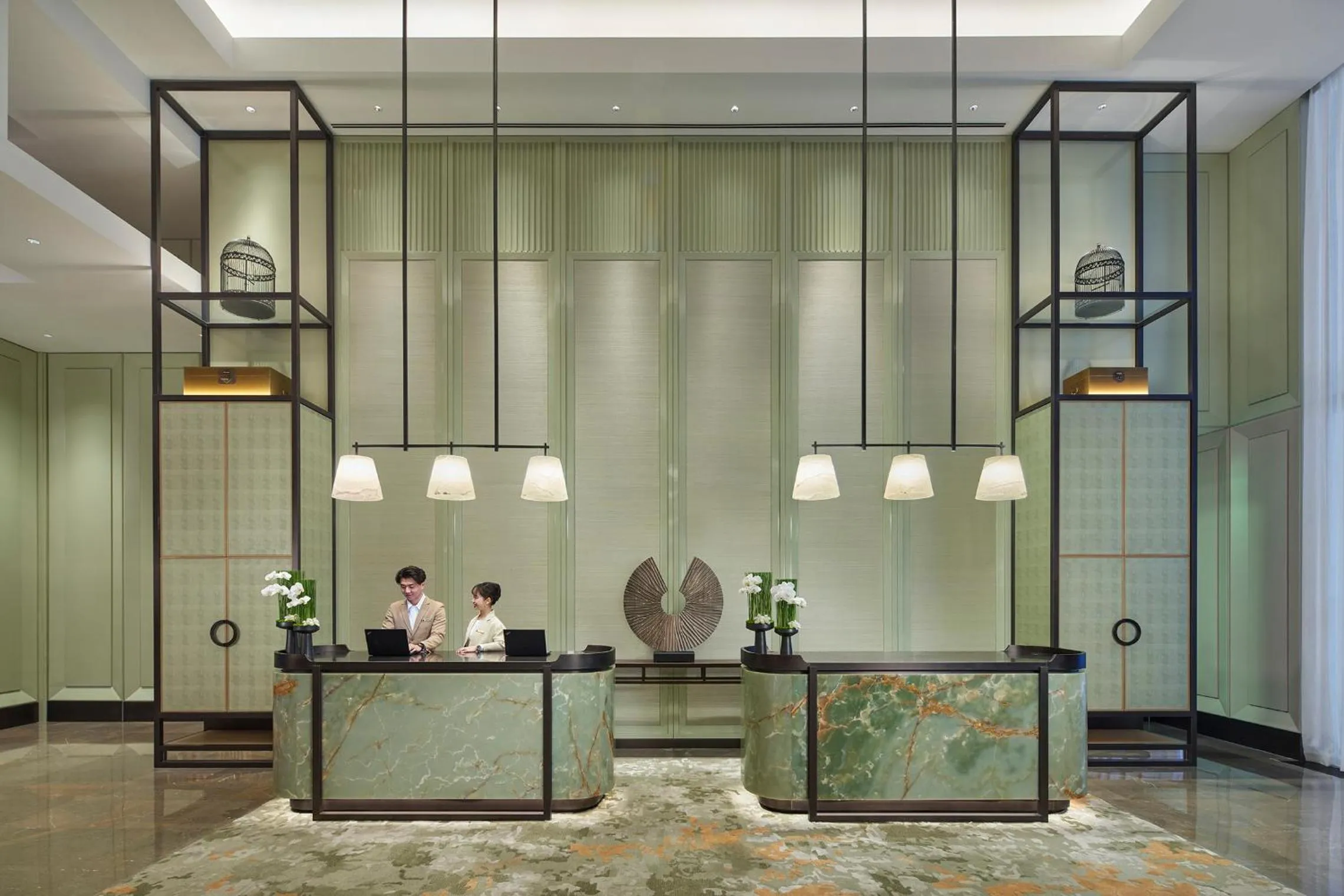 Lobby or reception in Shangri-La Qiantan, Shanghai - Steps away from the Oriental Sports Center, and easy reach the vibrant art scene of West Bund