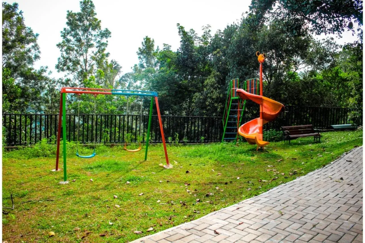Children play ground in Ramee Wolkenburg Resort & Spa, Munnar