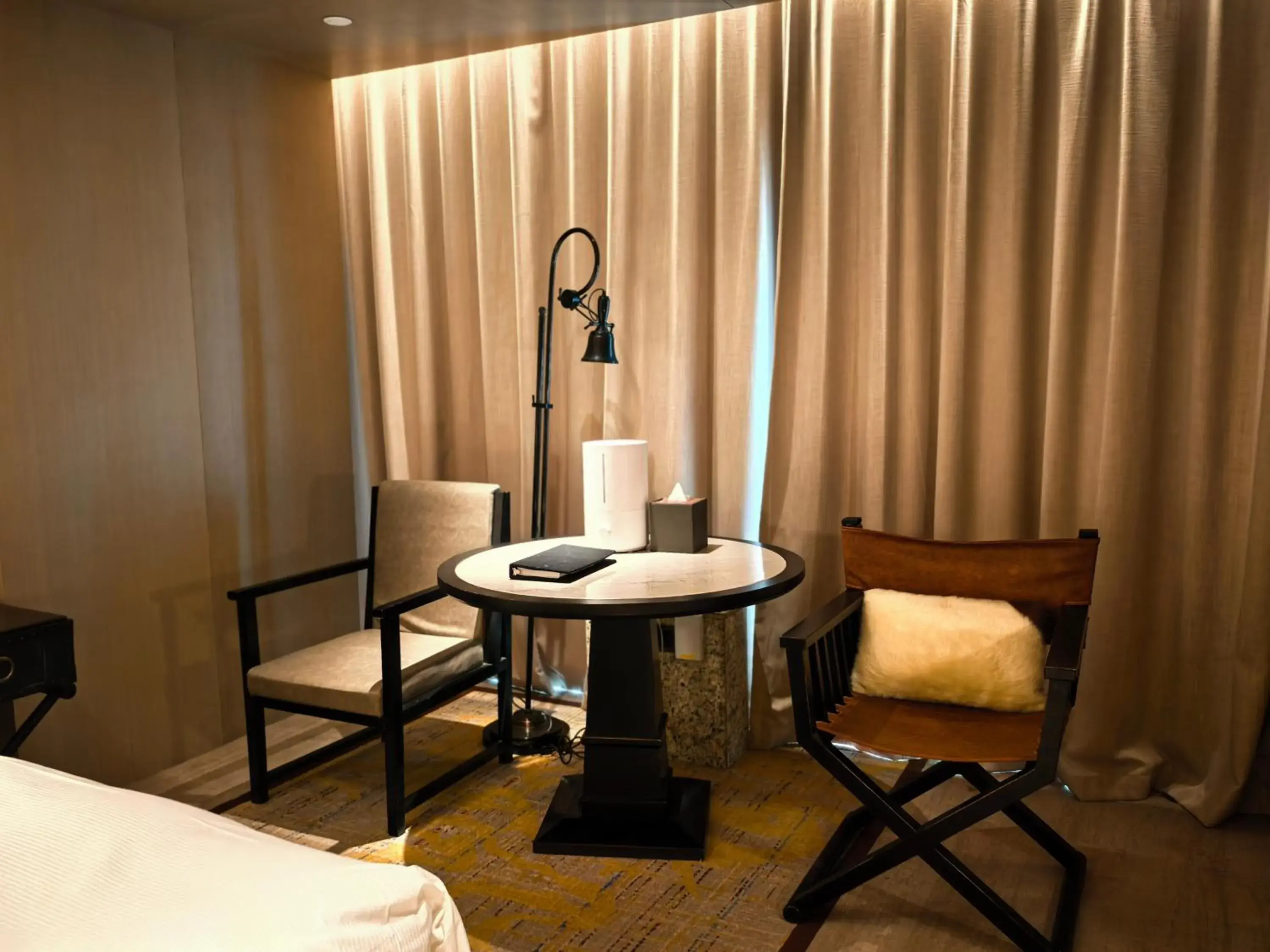 Seating area, Bed in Hilton Shigatse Seating area, Bed in Hilton Shigatse