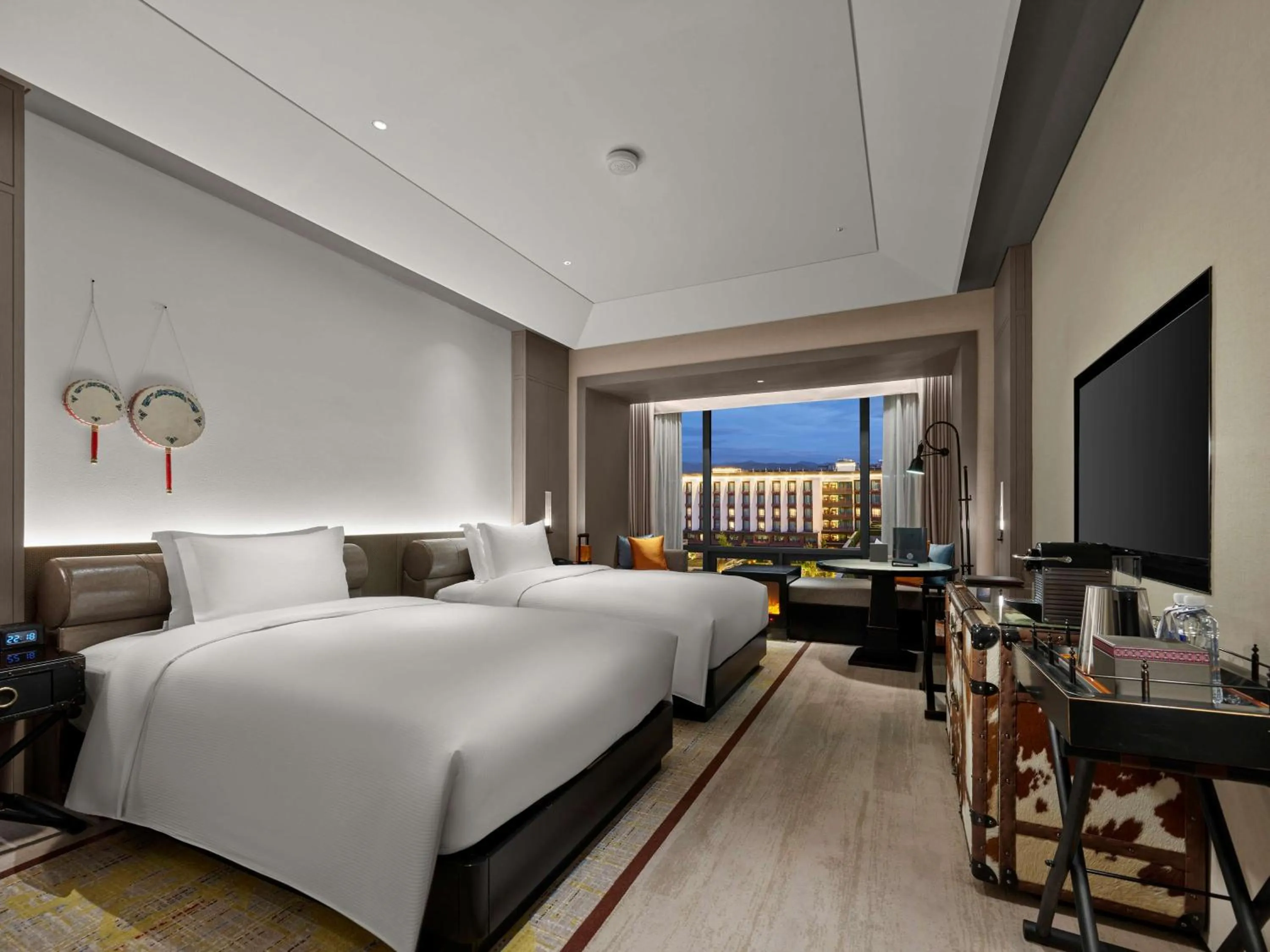 Bed in Hilton Shigatse