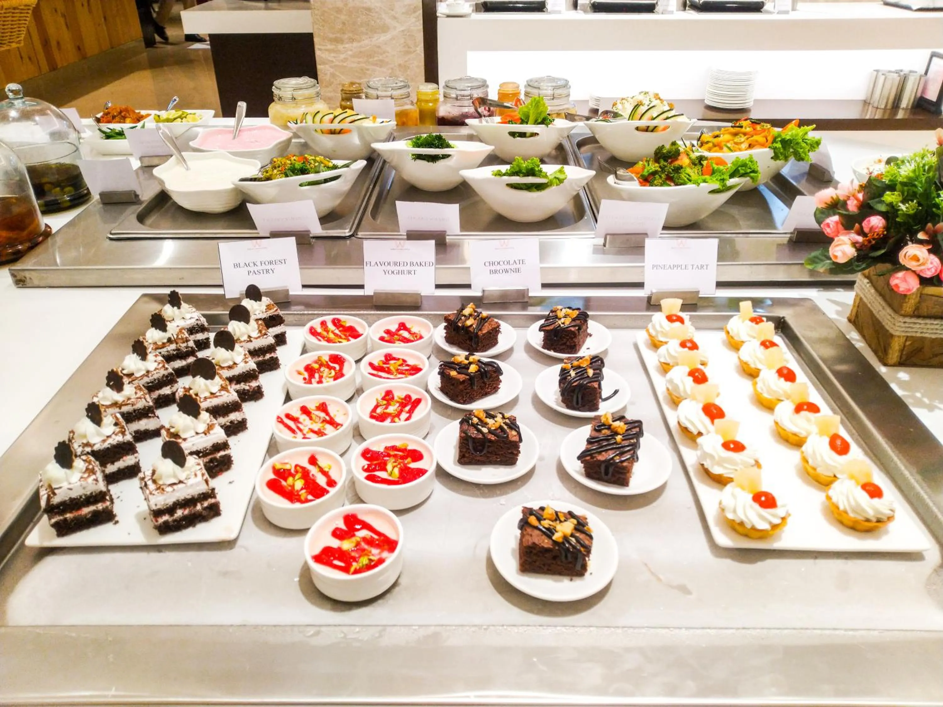 Restaurant/places to eat in Welcomhotel By ITC Hotels, Katra