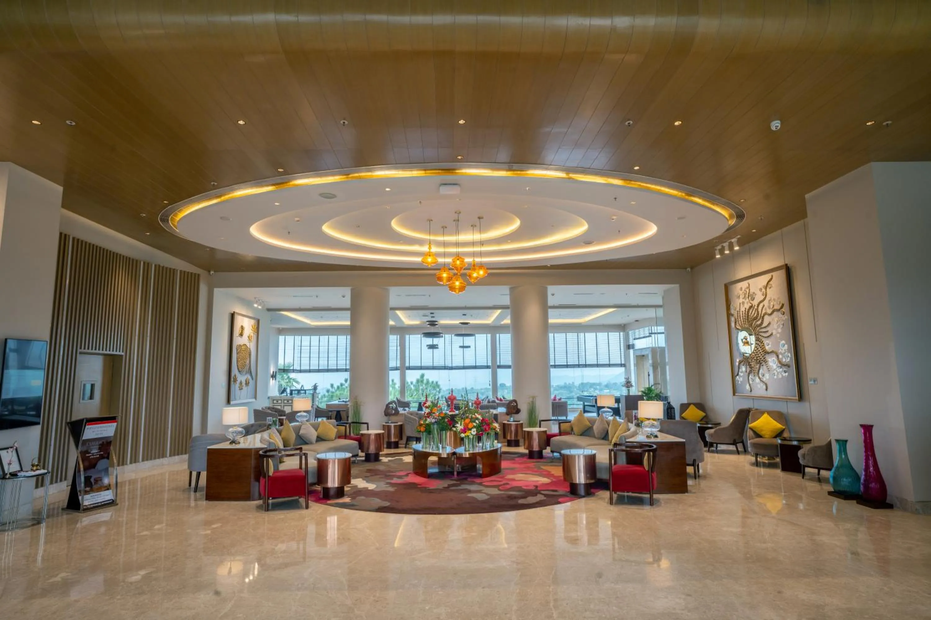 Seating area in Welcomhotel By ITC Hotels, Katra