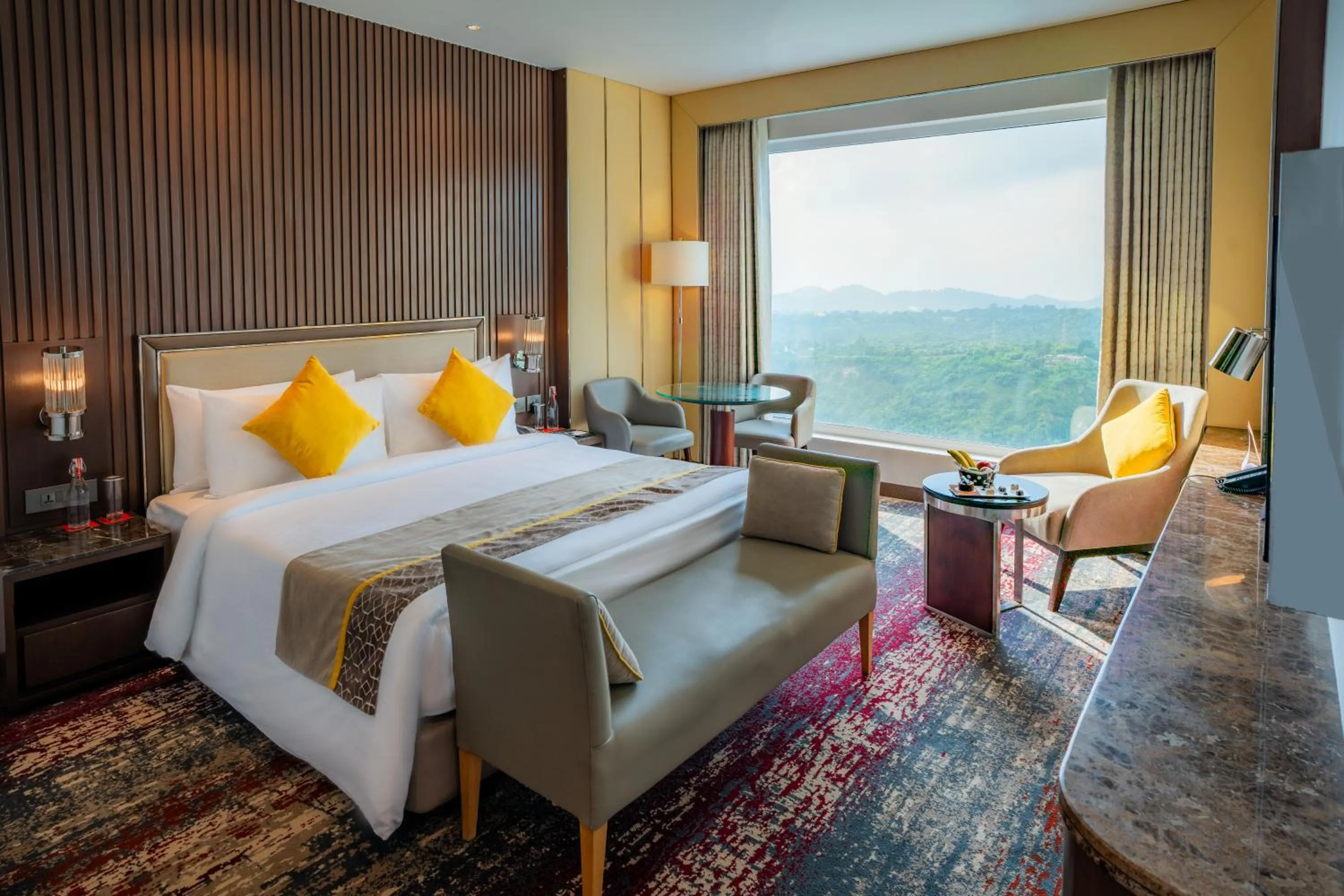 Bedroom, Bed in Welcomhotel By ITC Hotels, Katra