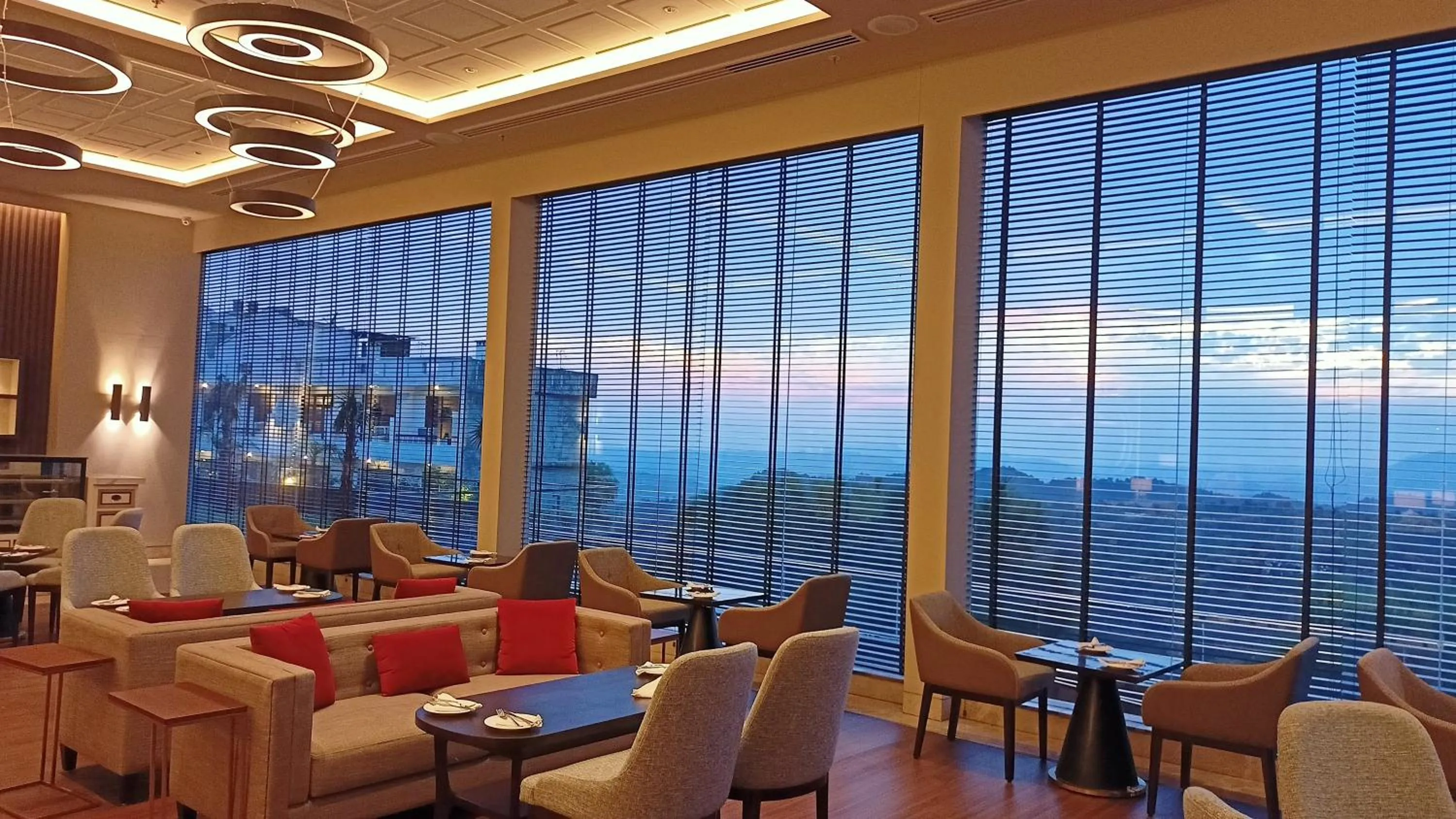 Restaurant/places to eat in Welcomhotel By ITC Hotels, Katra