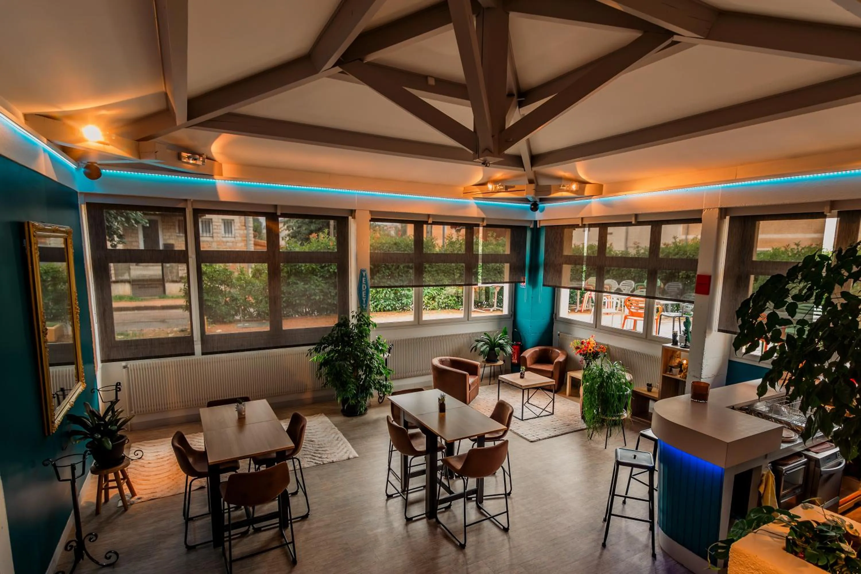 Restaurant/places to eat in Hotel de l'Abbaye à Cluny