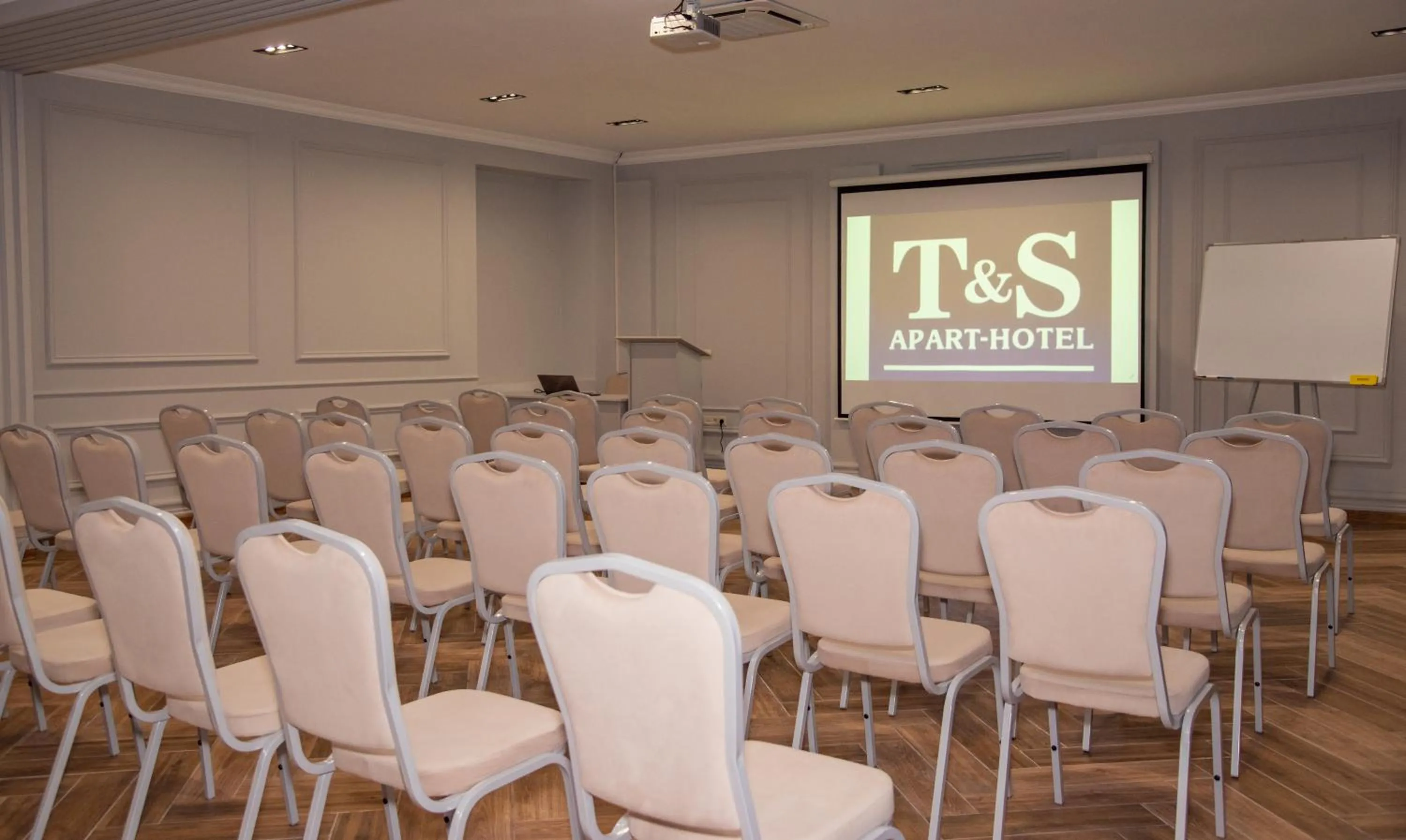 Meeting/conference room in T&S Apart-Hotel