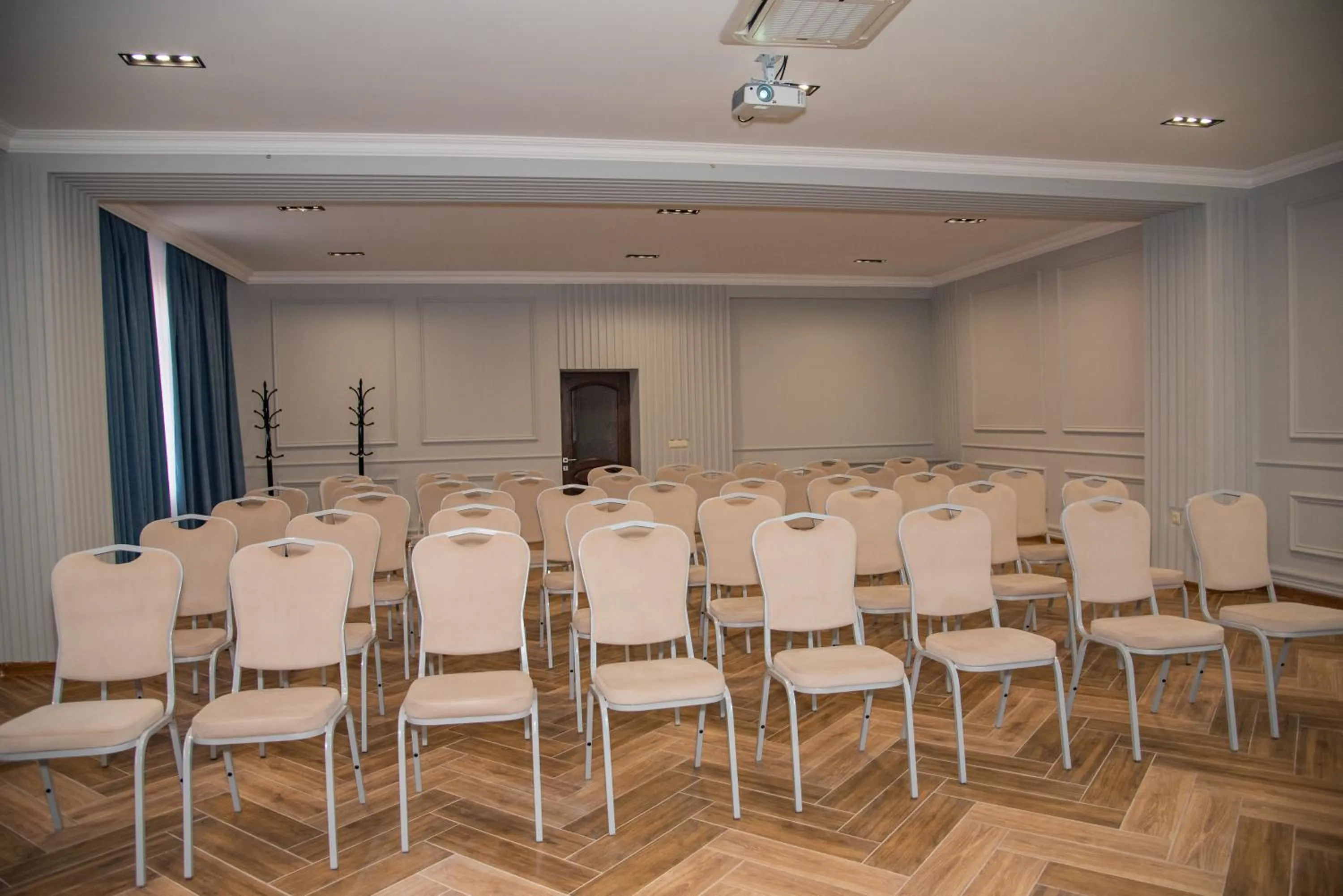 Meeting/conference room in T&S Apart-Hotel