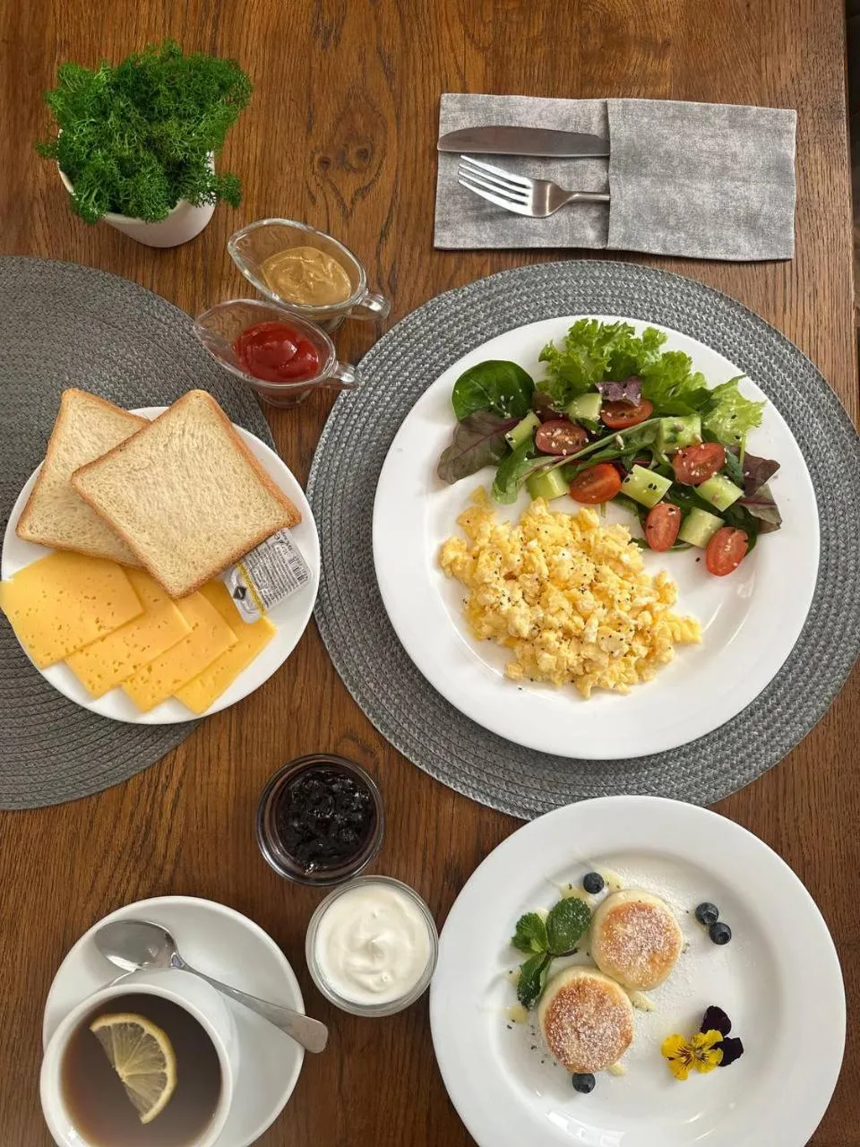 Breakfast in T&S Apart-Hotel