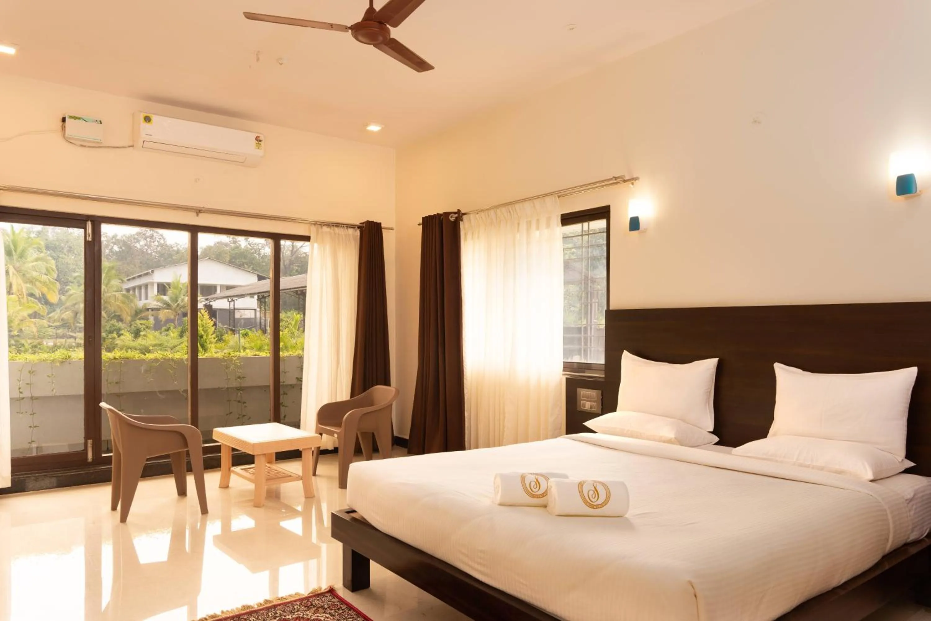 Bedroom, Bed in Shreeyog Resort Dandeli