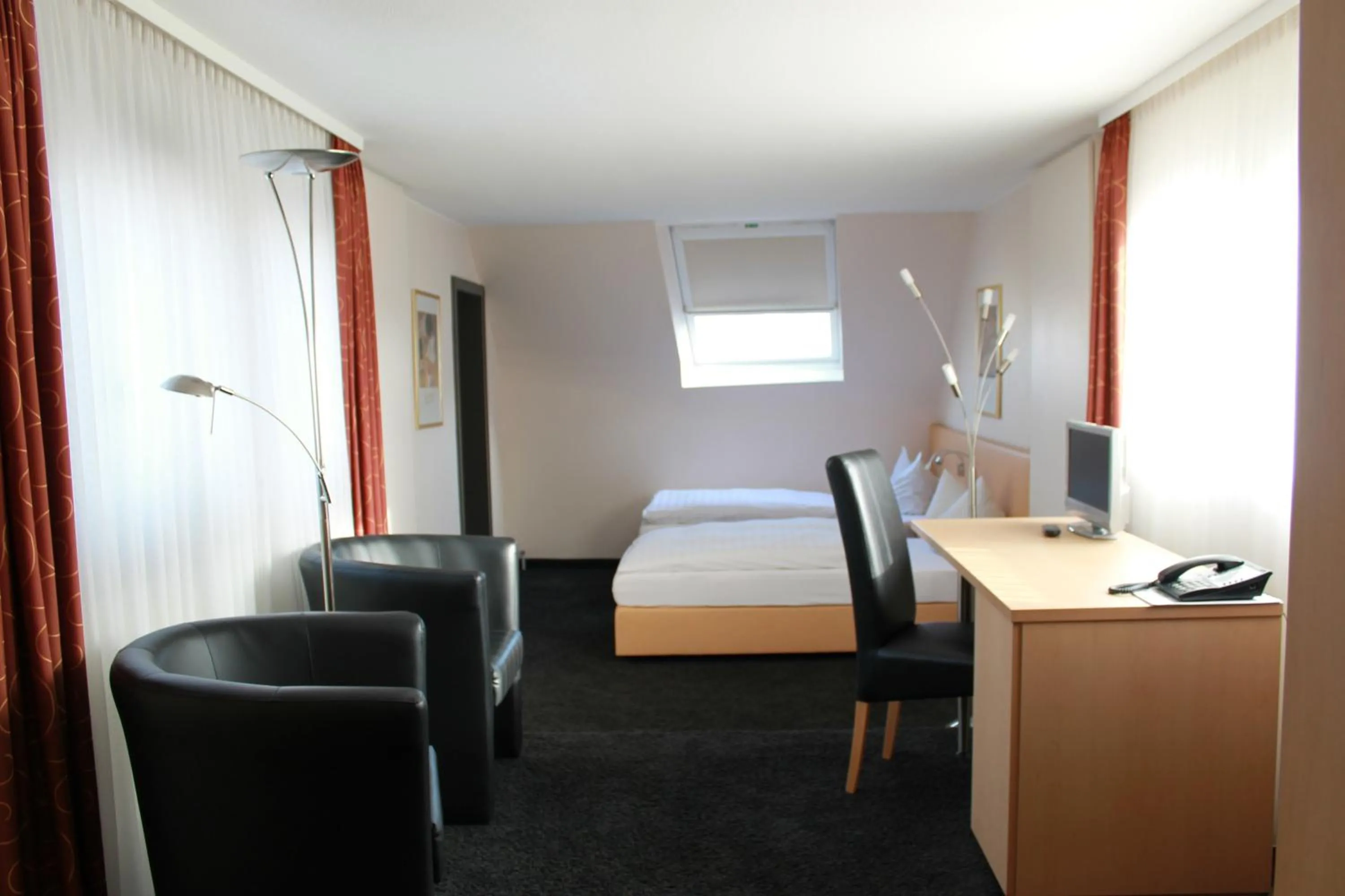 Photo of the whole room, Bed in Hotel Hübler