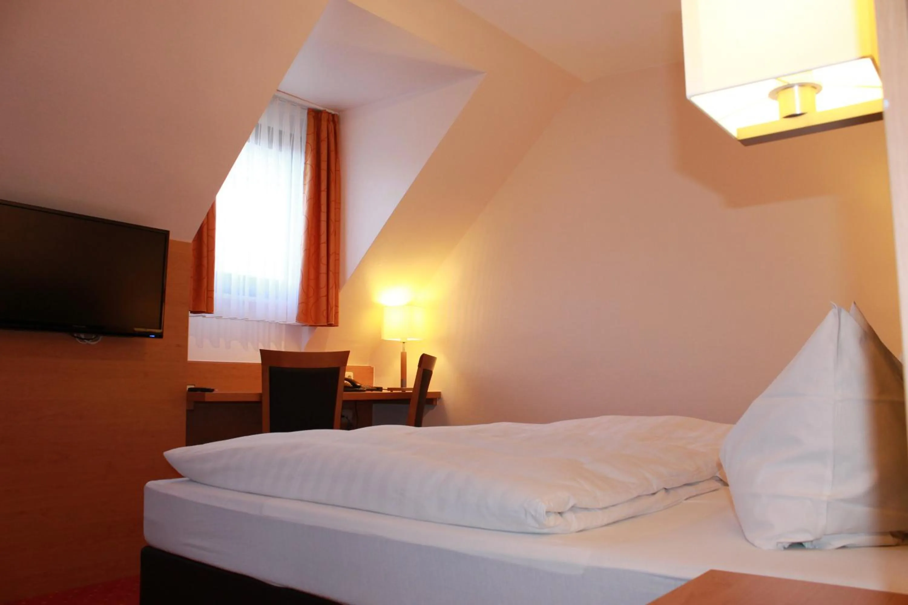 Photo of the whole room, Bed in Hotel Hübler