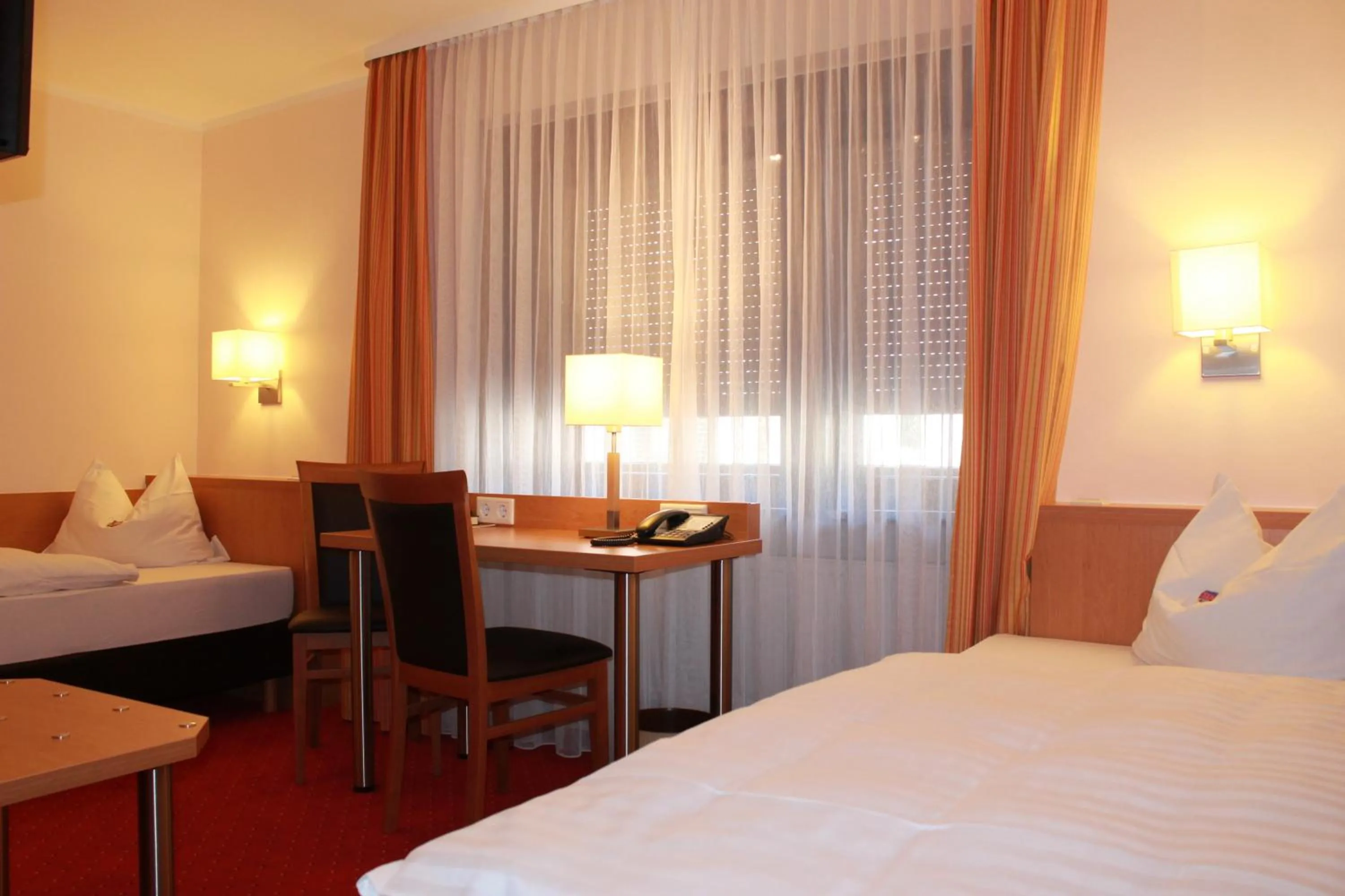 Photo of the whole room, Bed in Hotel Hübler