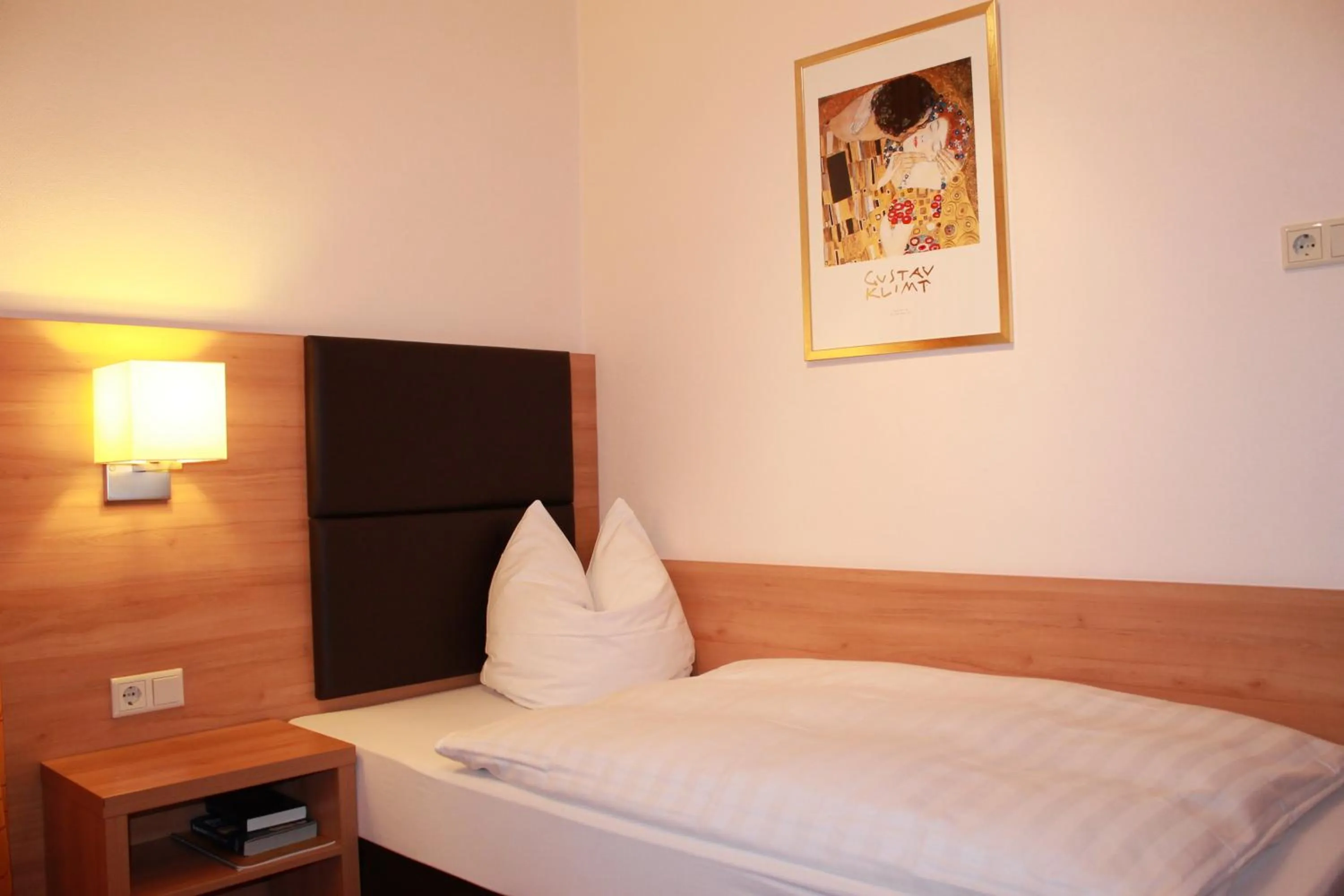 Photo of the whole room, Bed in Hotel Hübler