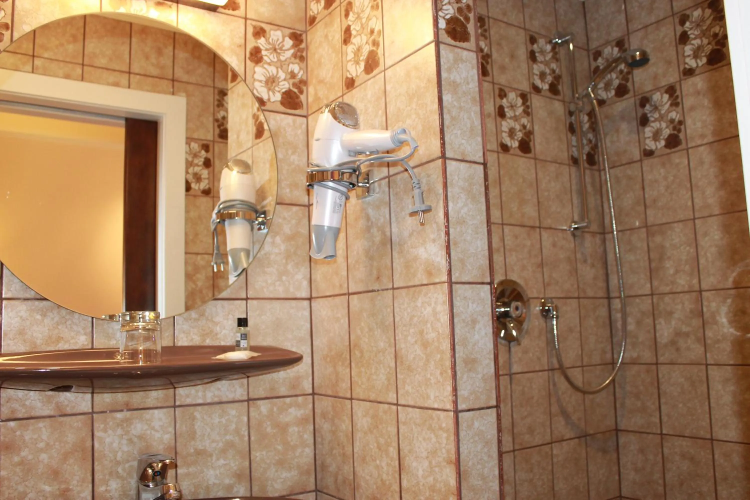 Bathroom in Hotel Hübler