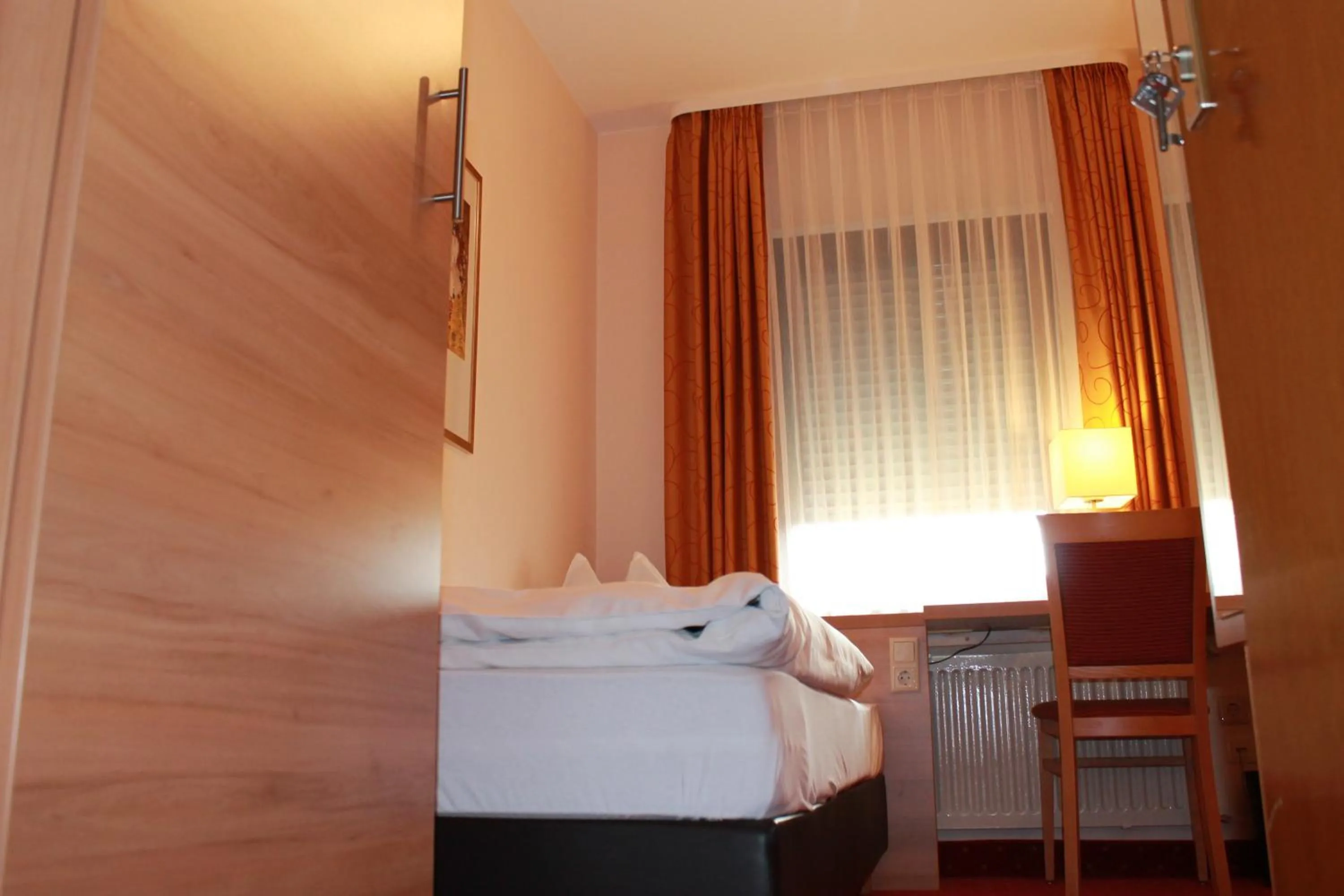 Photo of the whole room, Bed in Hotel Hübler