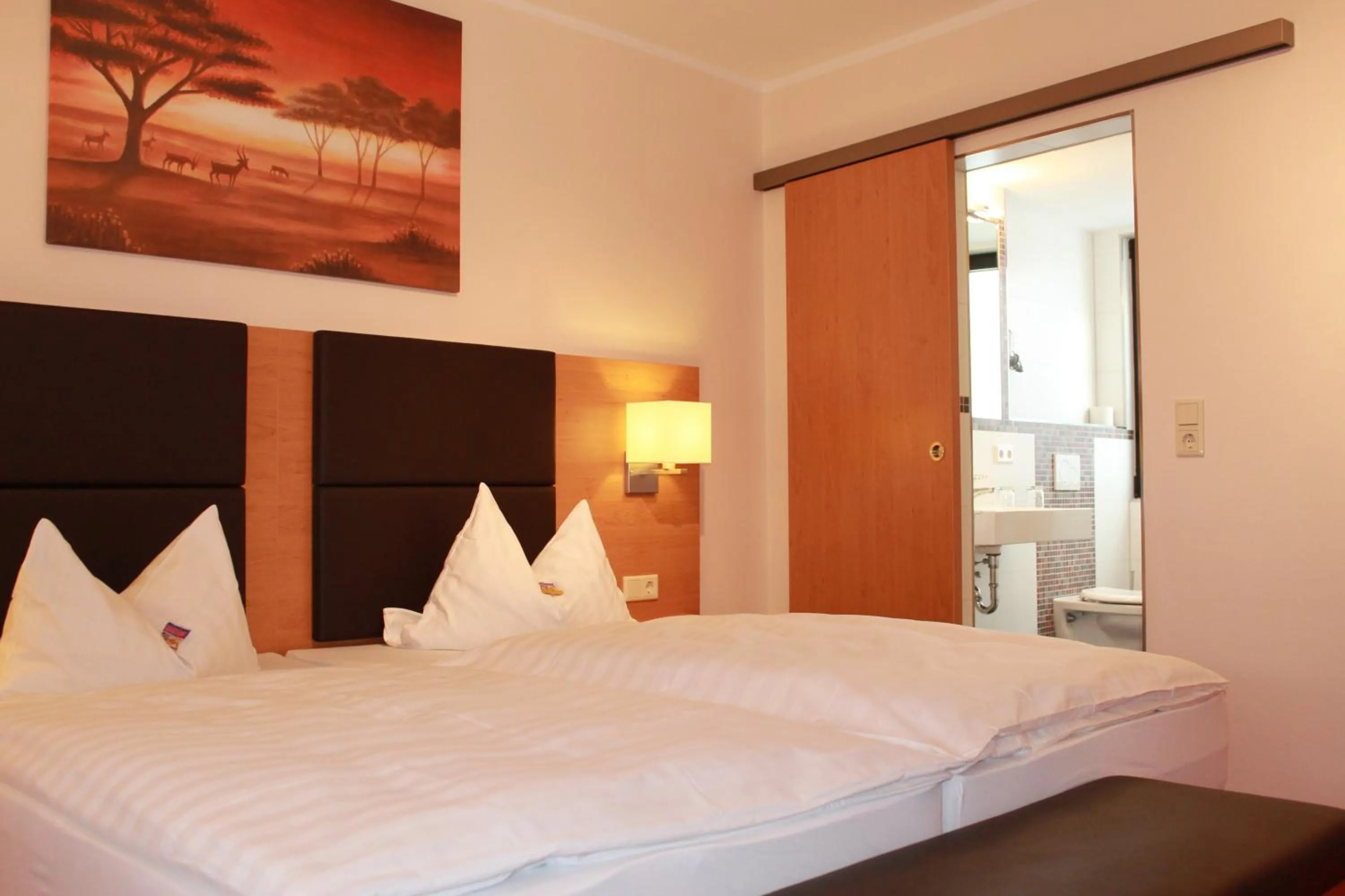 Photo of the whole room, Bed in Hotel Hübler