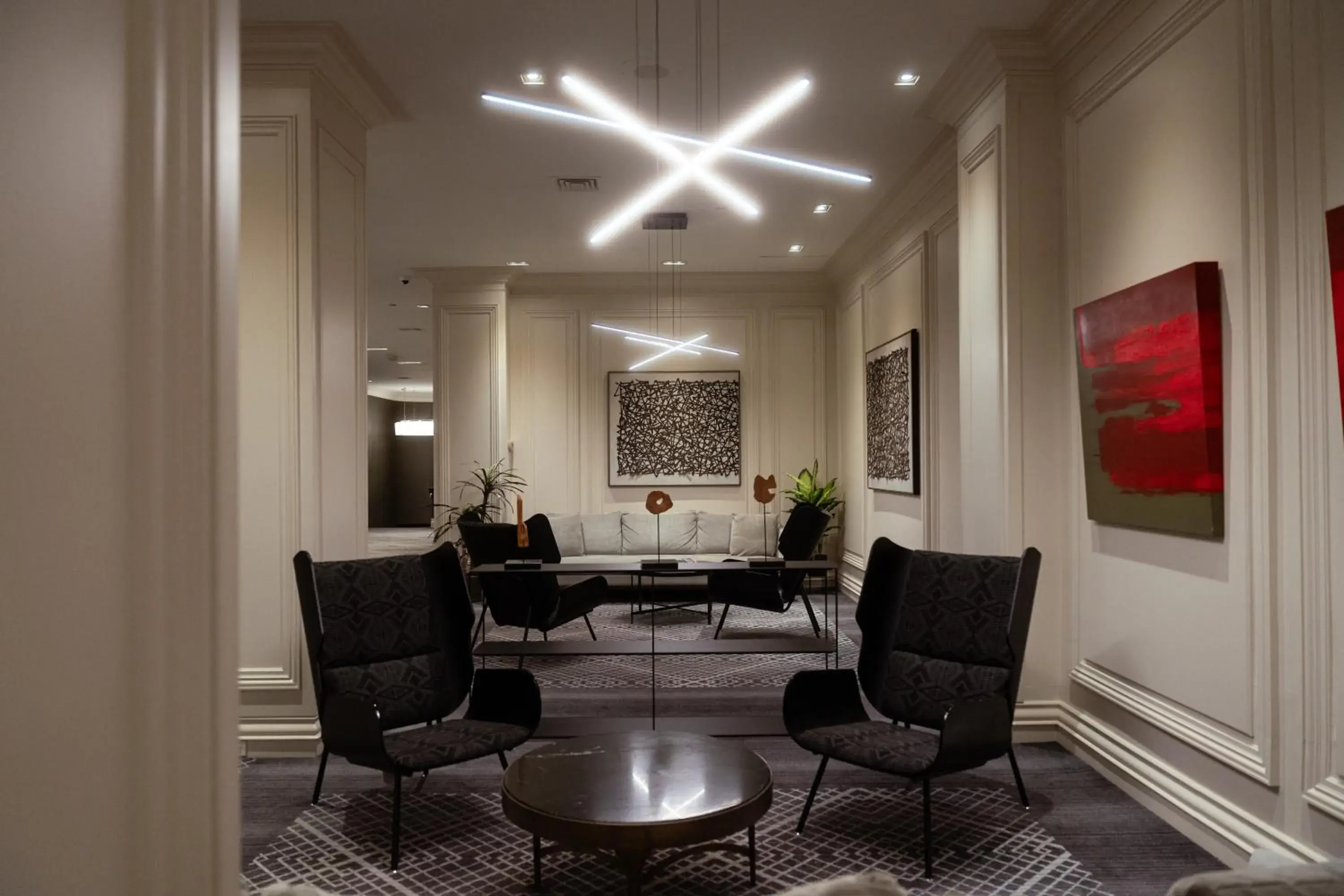 Lobby or reception in Hotel Manoir Victoria Lobby or reception in Hotel Manoir Victoria