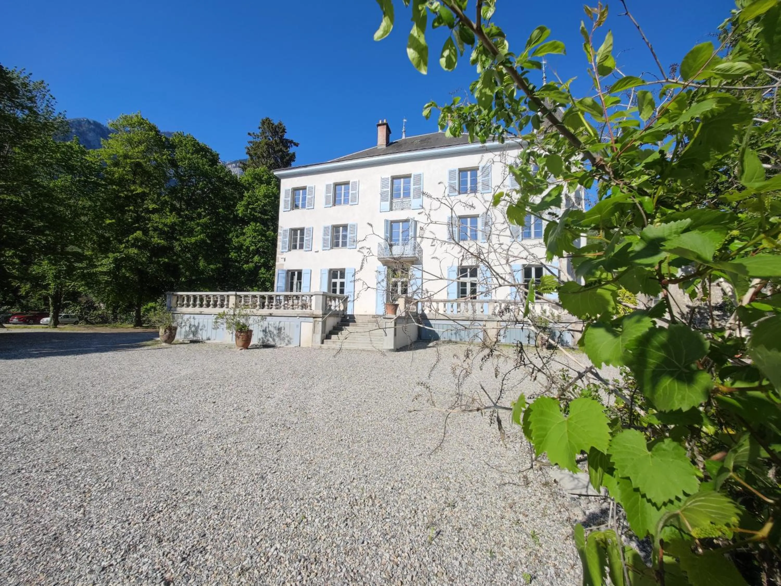 Property building in Domaine Clairfontaine Noyarey - Suites Junior