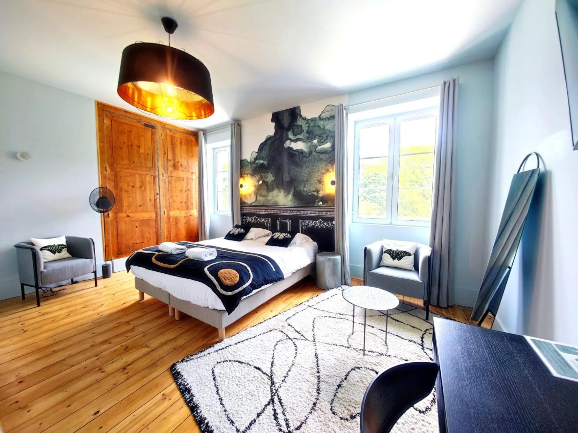 Bed in Domaine Clairfontaine Noyarey - Suites Junior