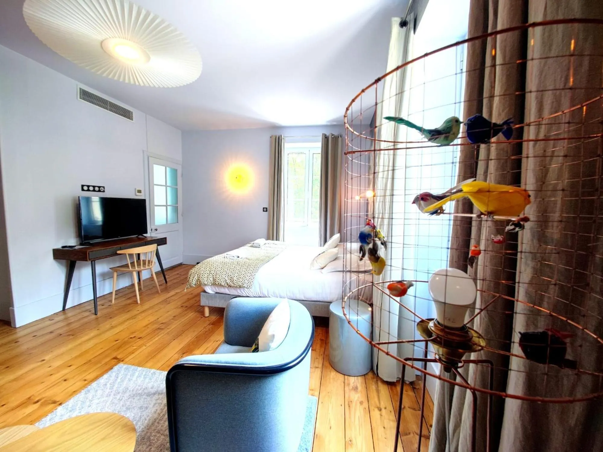 Bed in Domaine Clairfontaine Noyarey - Suites Junior