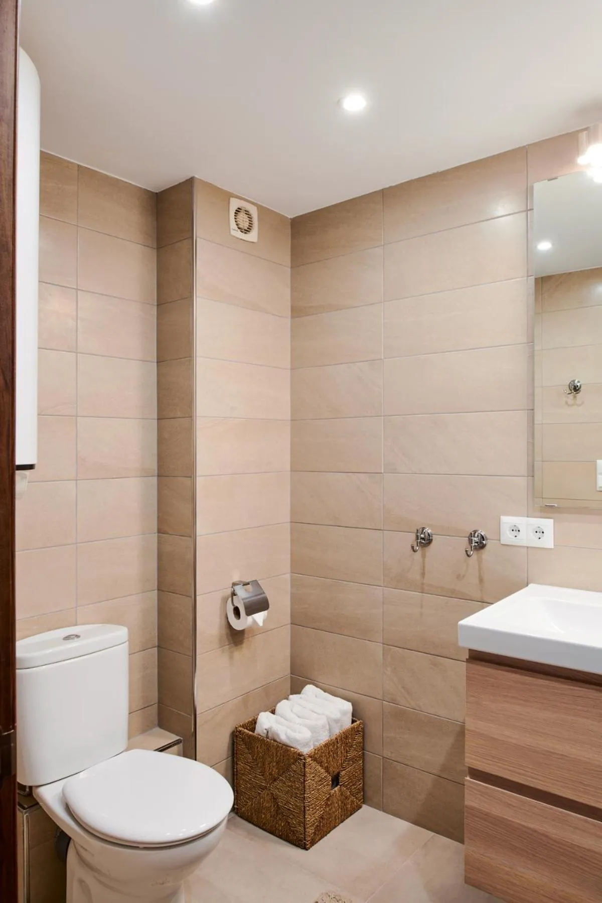 Bathroom in Balcon de Europa