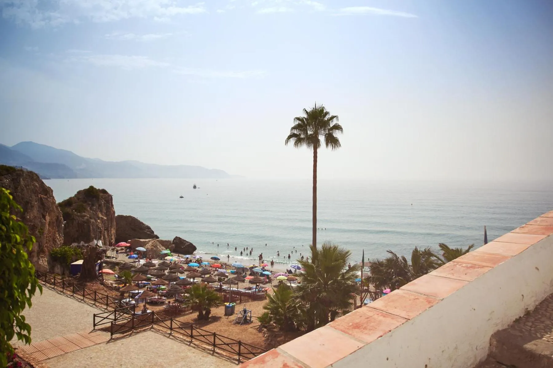 Beach in Balcon de Europa