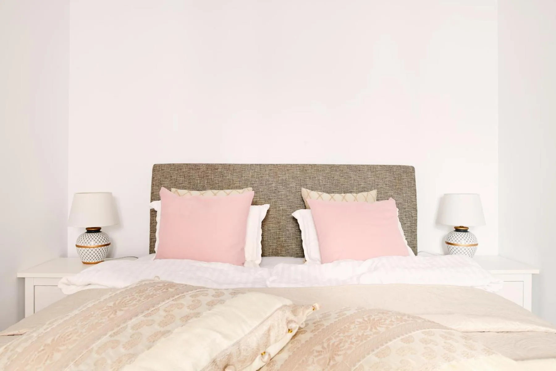 Bedroom, Bed in Balcon de Europa