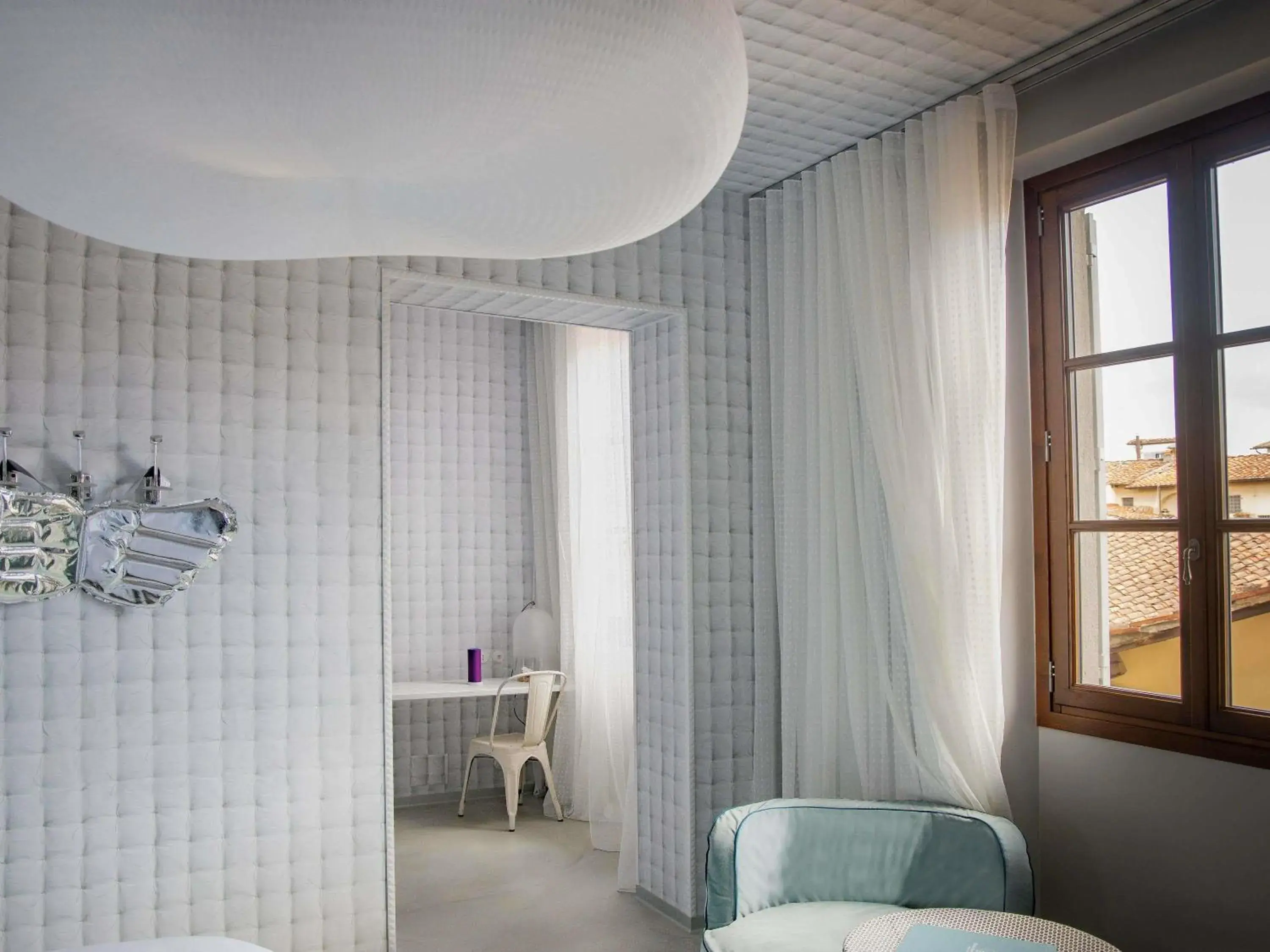 Bedroom in 25hours Hotel Florence Piazza San Paolino Bedroom in 25hours Hotel Florence Piazza San Paolino