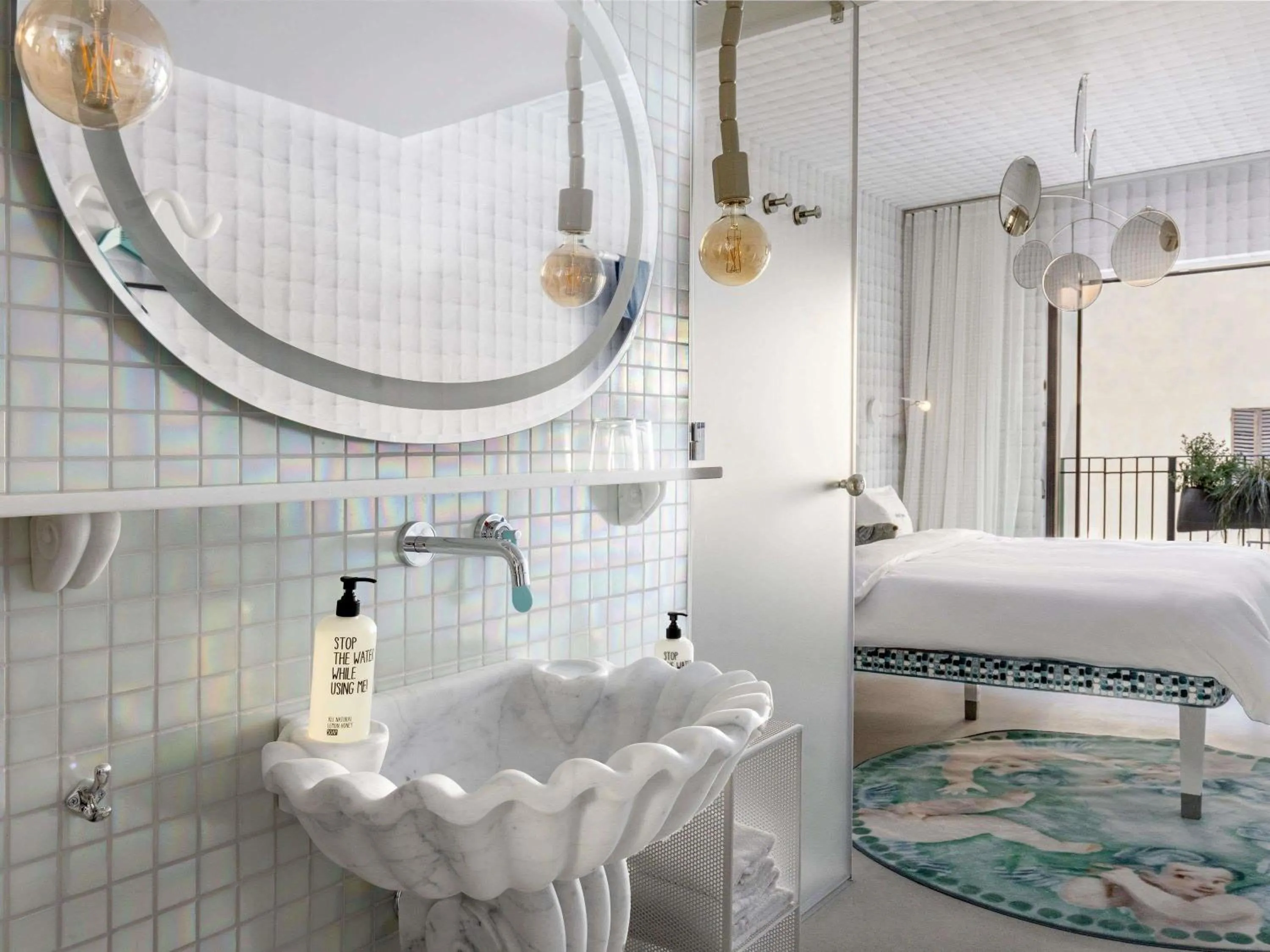 Bedroom in 25hours Hotel Florence Piazza San Paolino