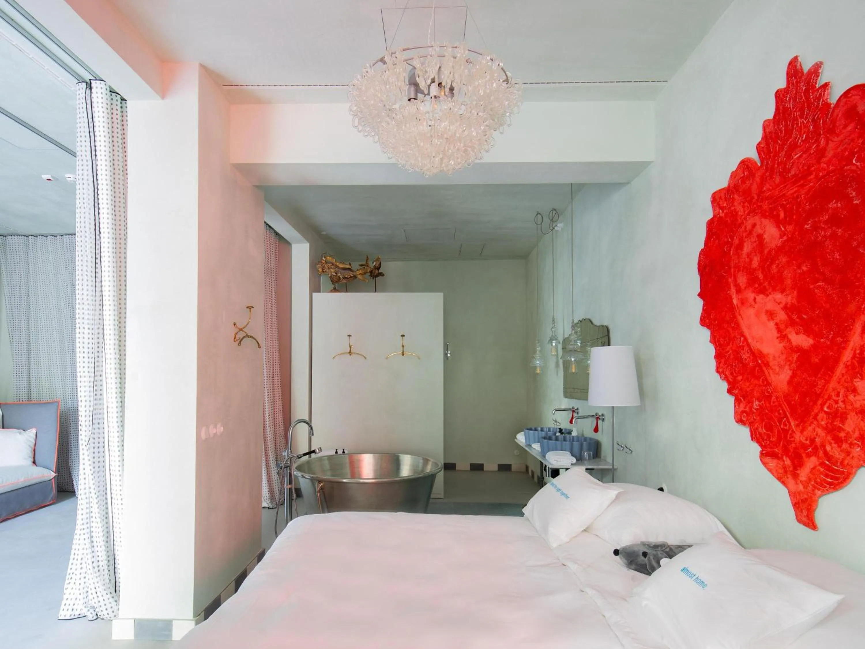 Bedroom, Bed in 25hours Hotel Florence Piazza San Paolino