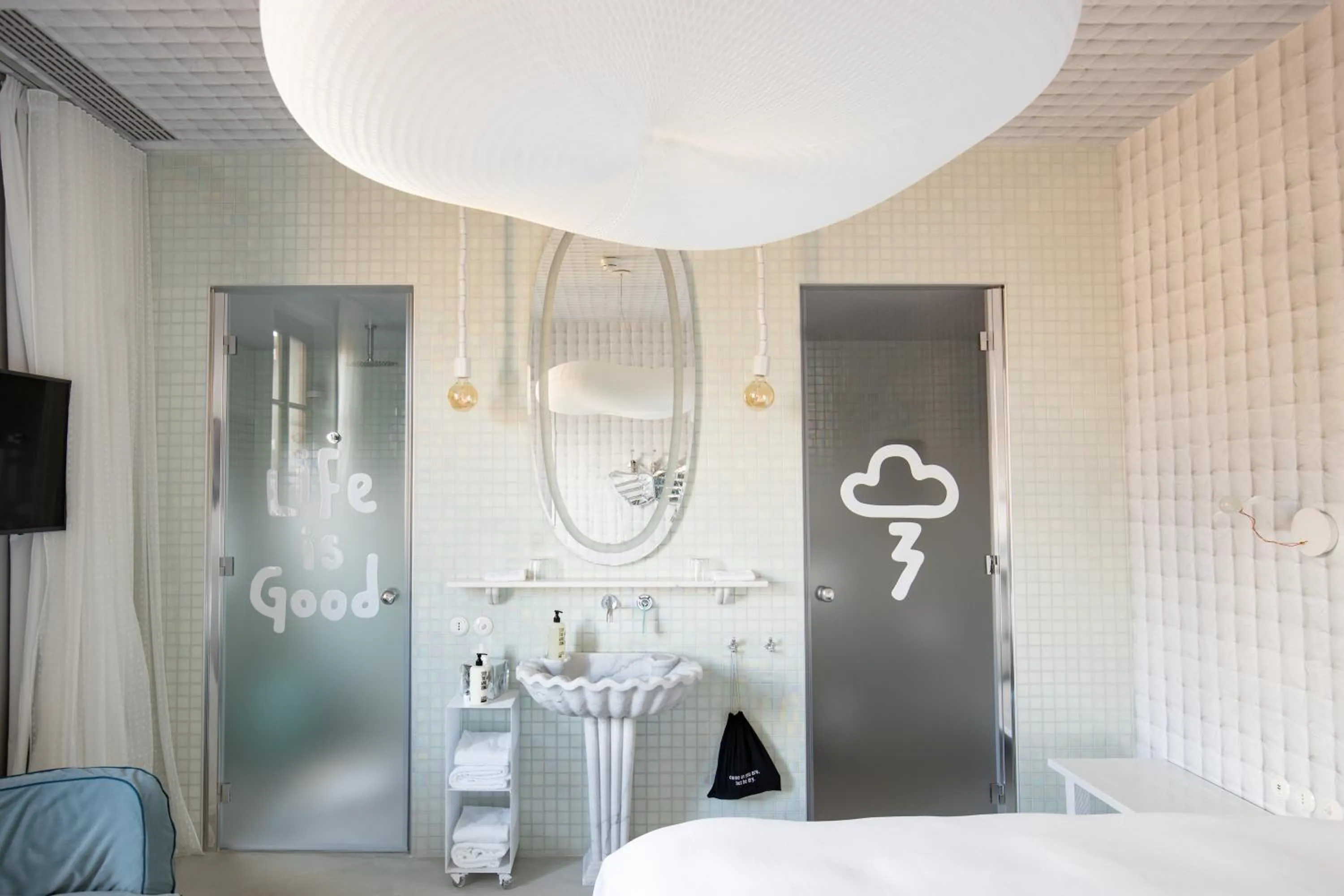 Bathroom in 25hours Hotel Florence Piazza San Paolino